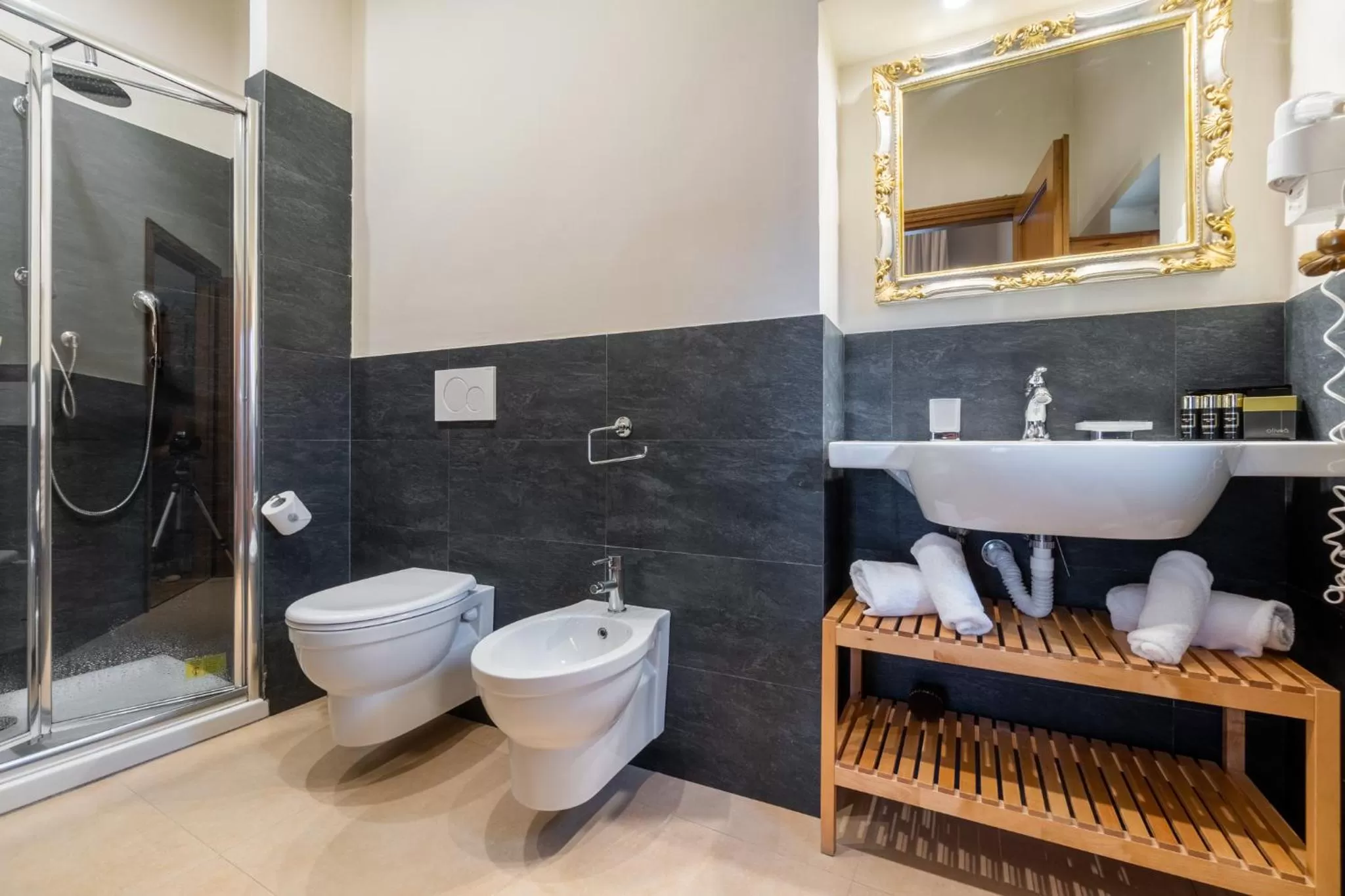 Shower in Art Hotel Villa Agape - Place of Charme