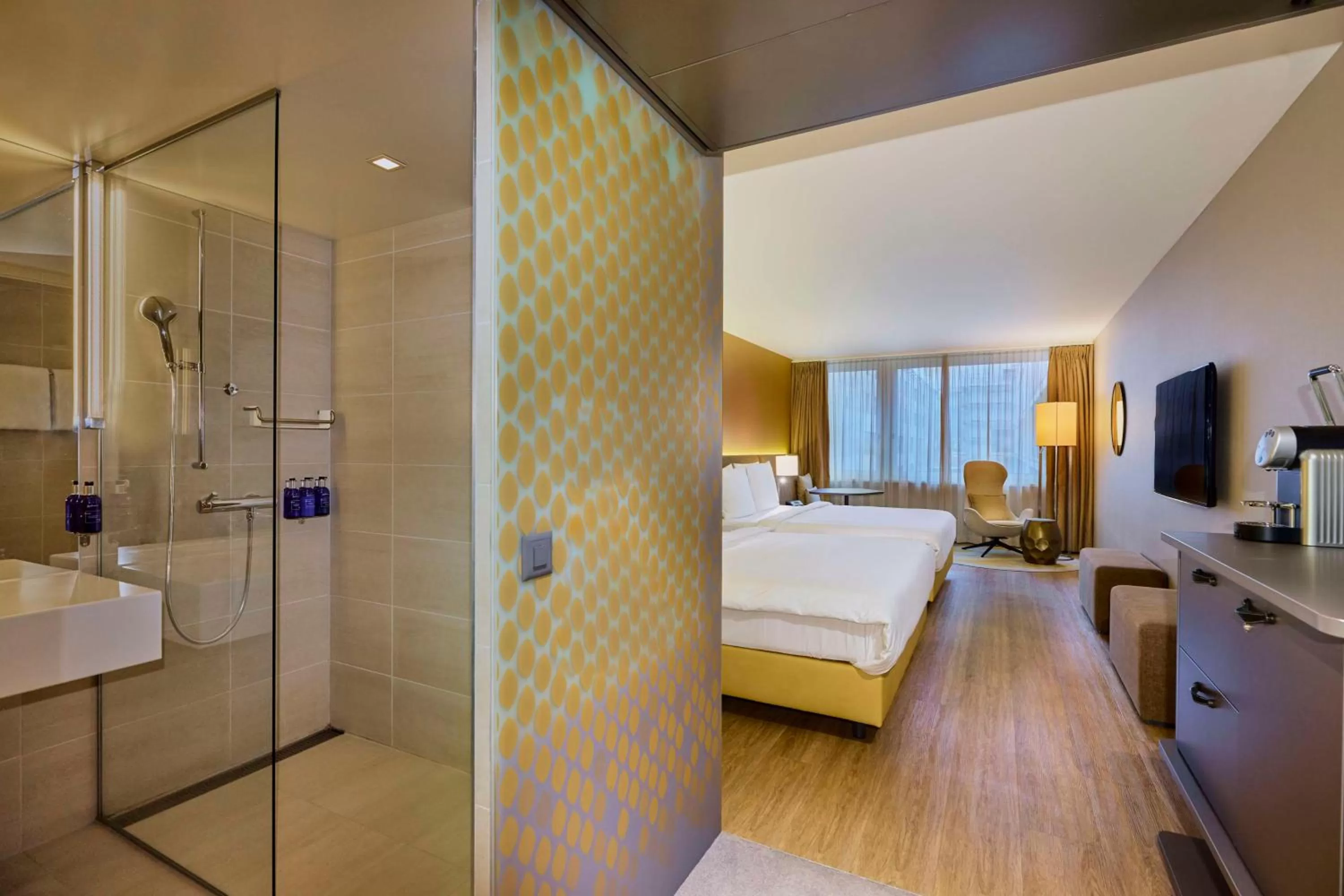 Bedroom, Bed in Radisson Blu Hotel, Lucerne