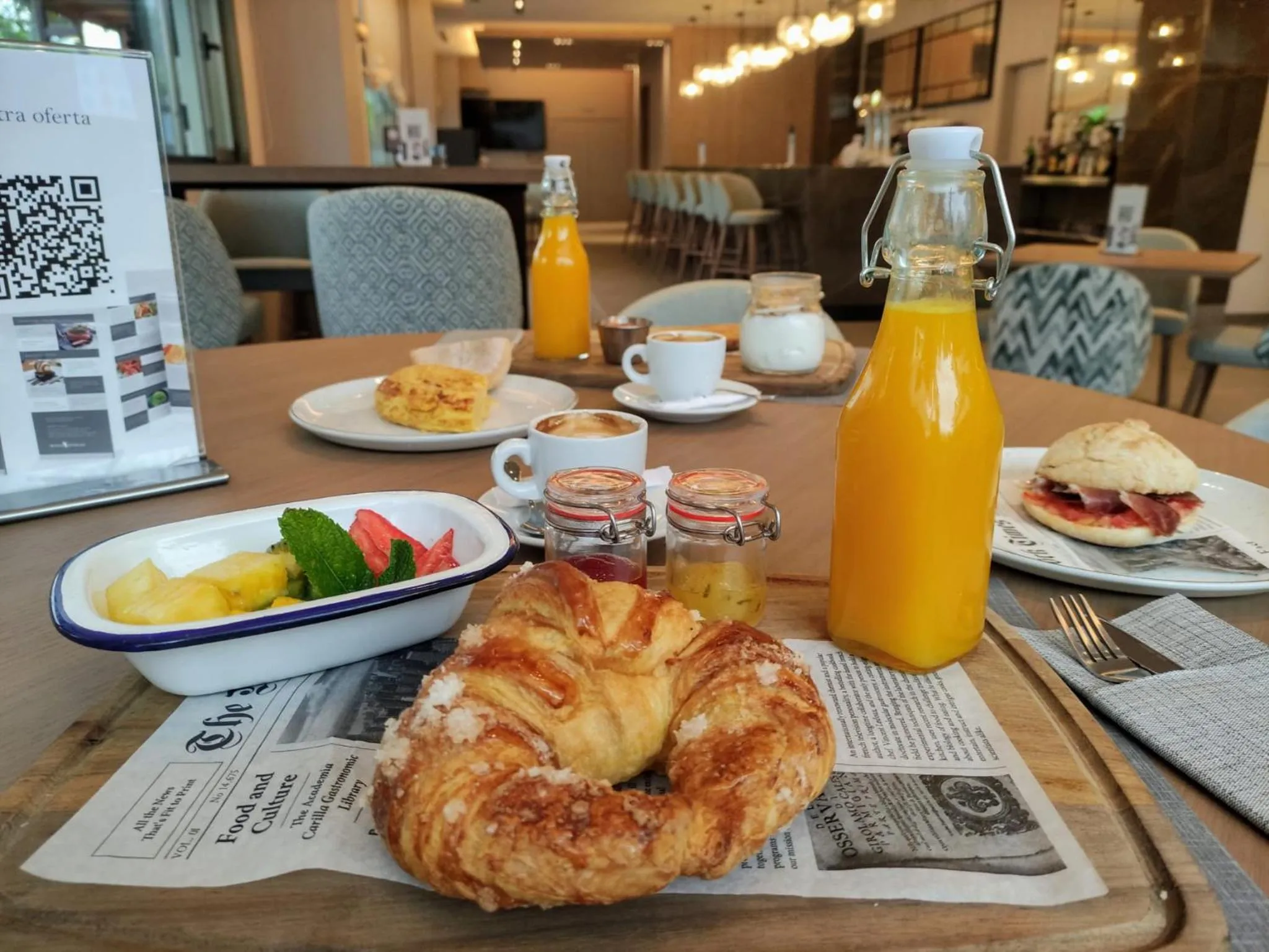 Restaurant/places to eat in Aparthotel Attica21 As Galeras