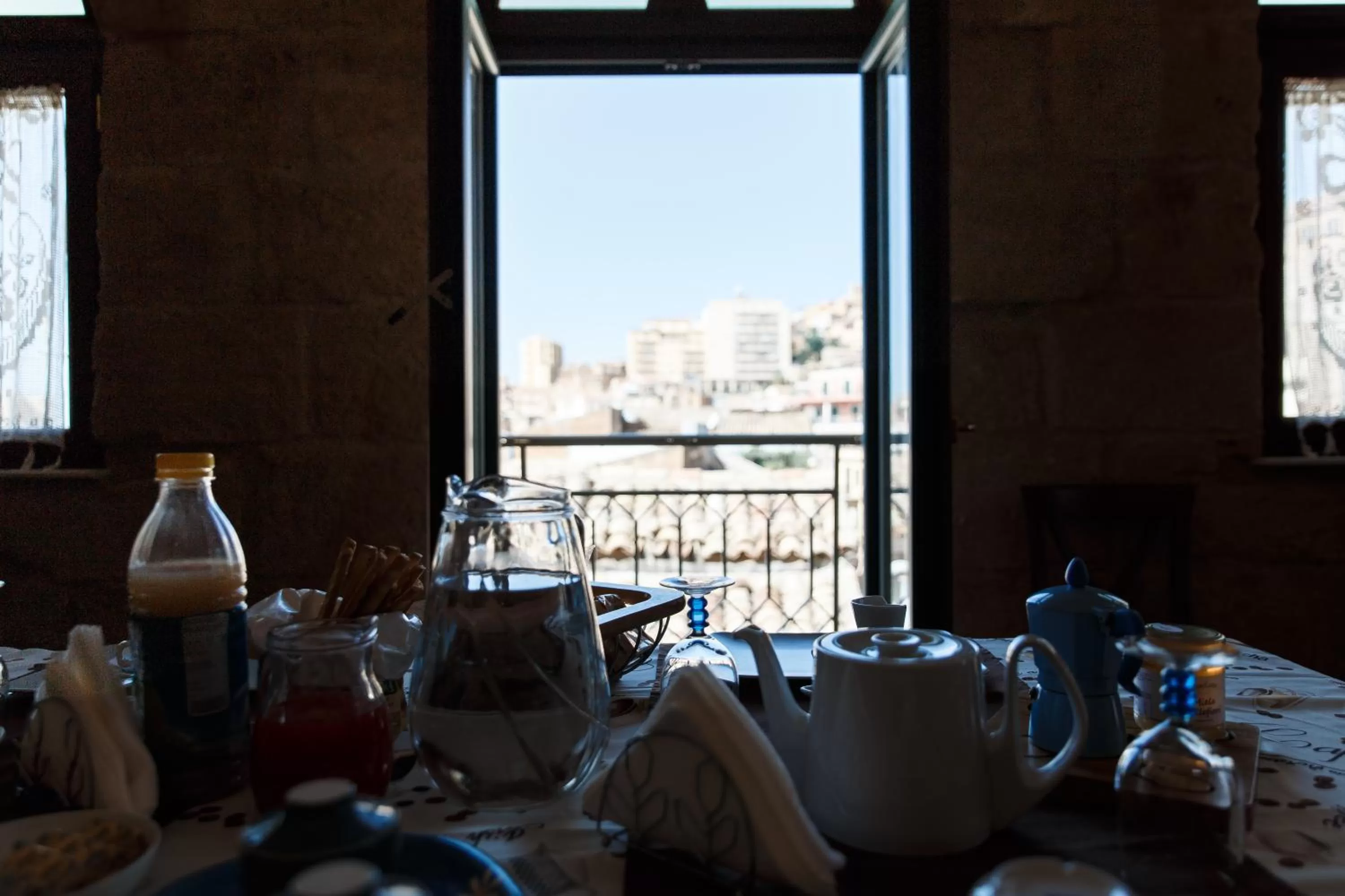 Communal lounge/ TV room in B&B Batarà - "La Terrazza del Centro"