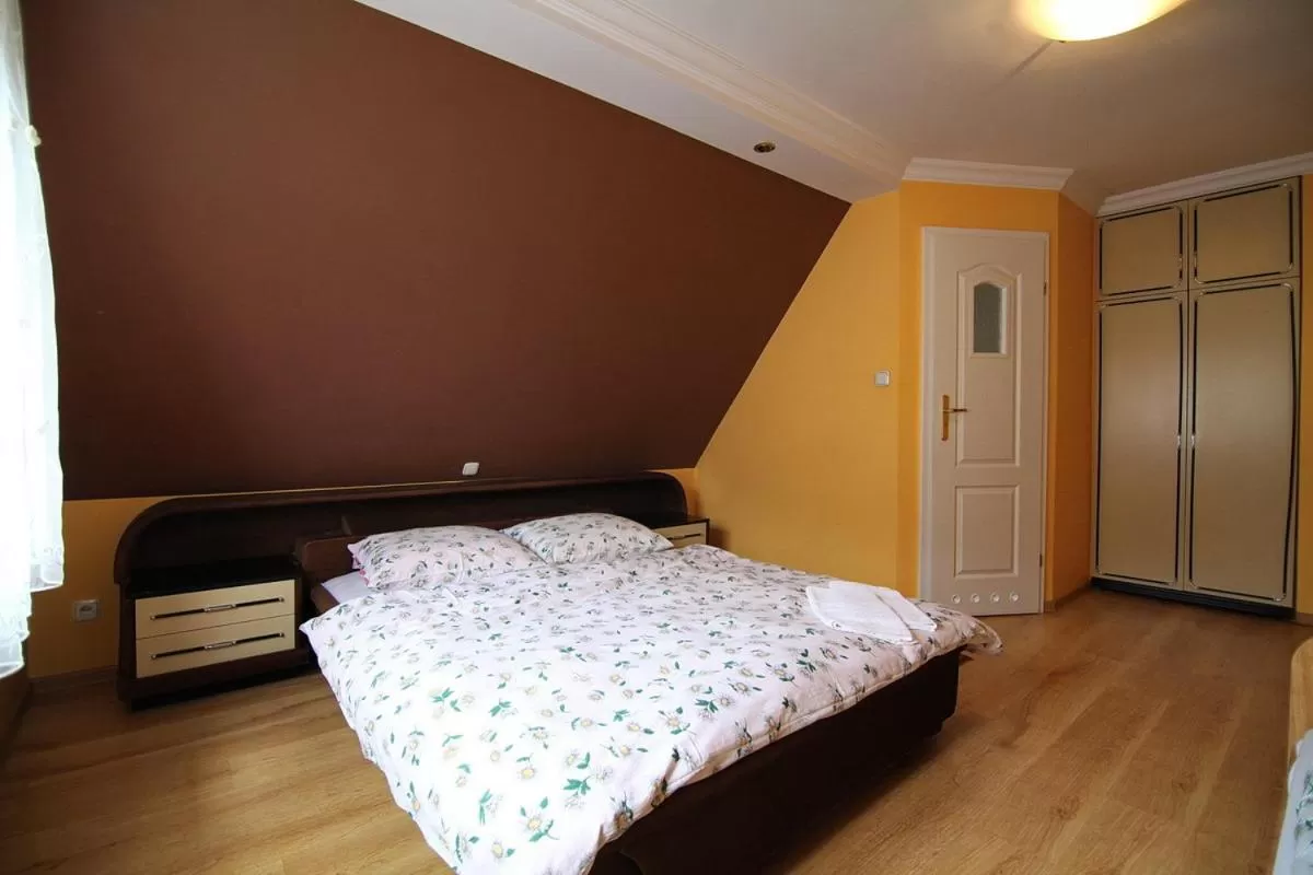 Bed in Noclegi Europa