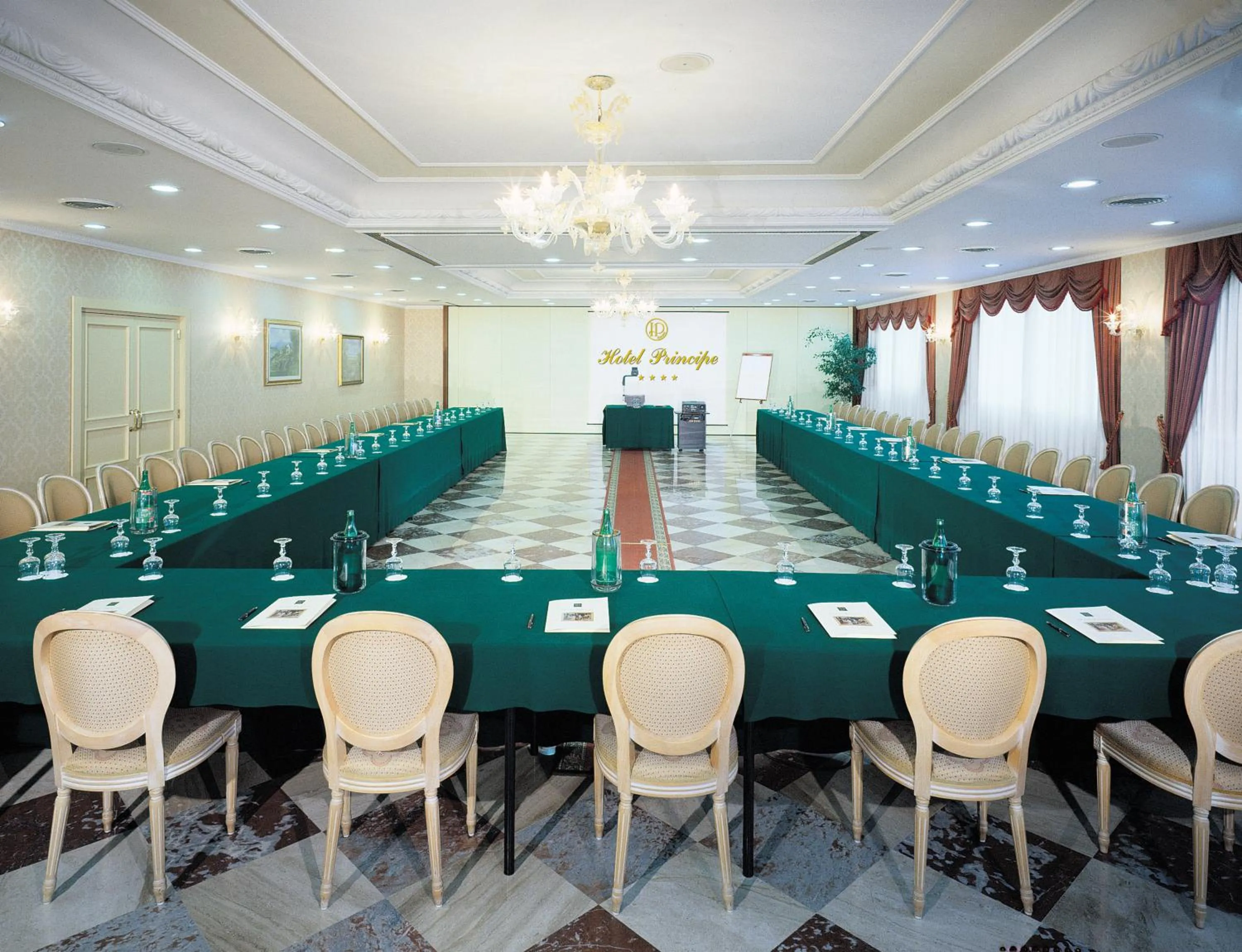 Meeting/conference room in Hotel Principe
