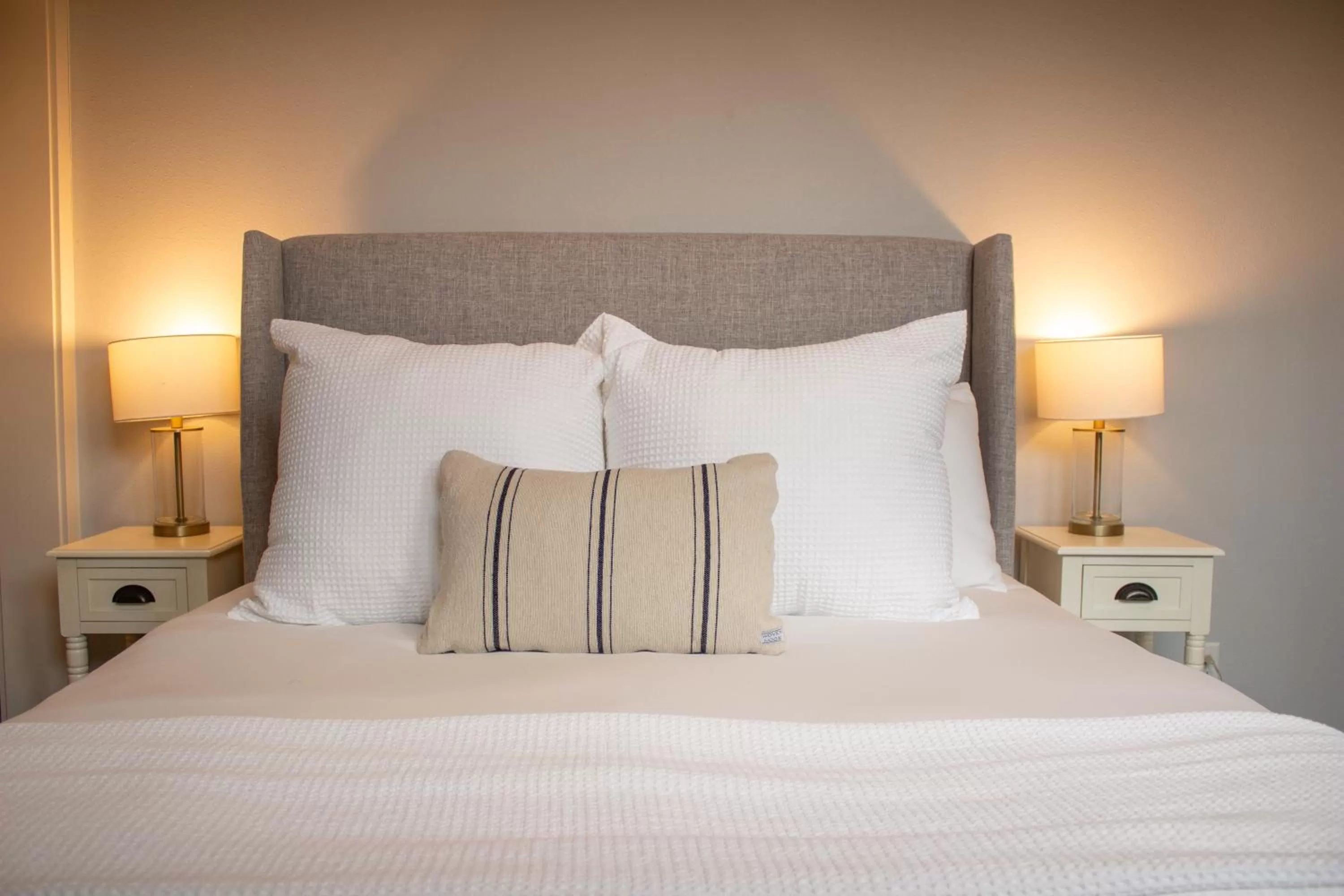 Bed in Douglas On Third