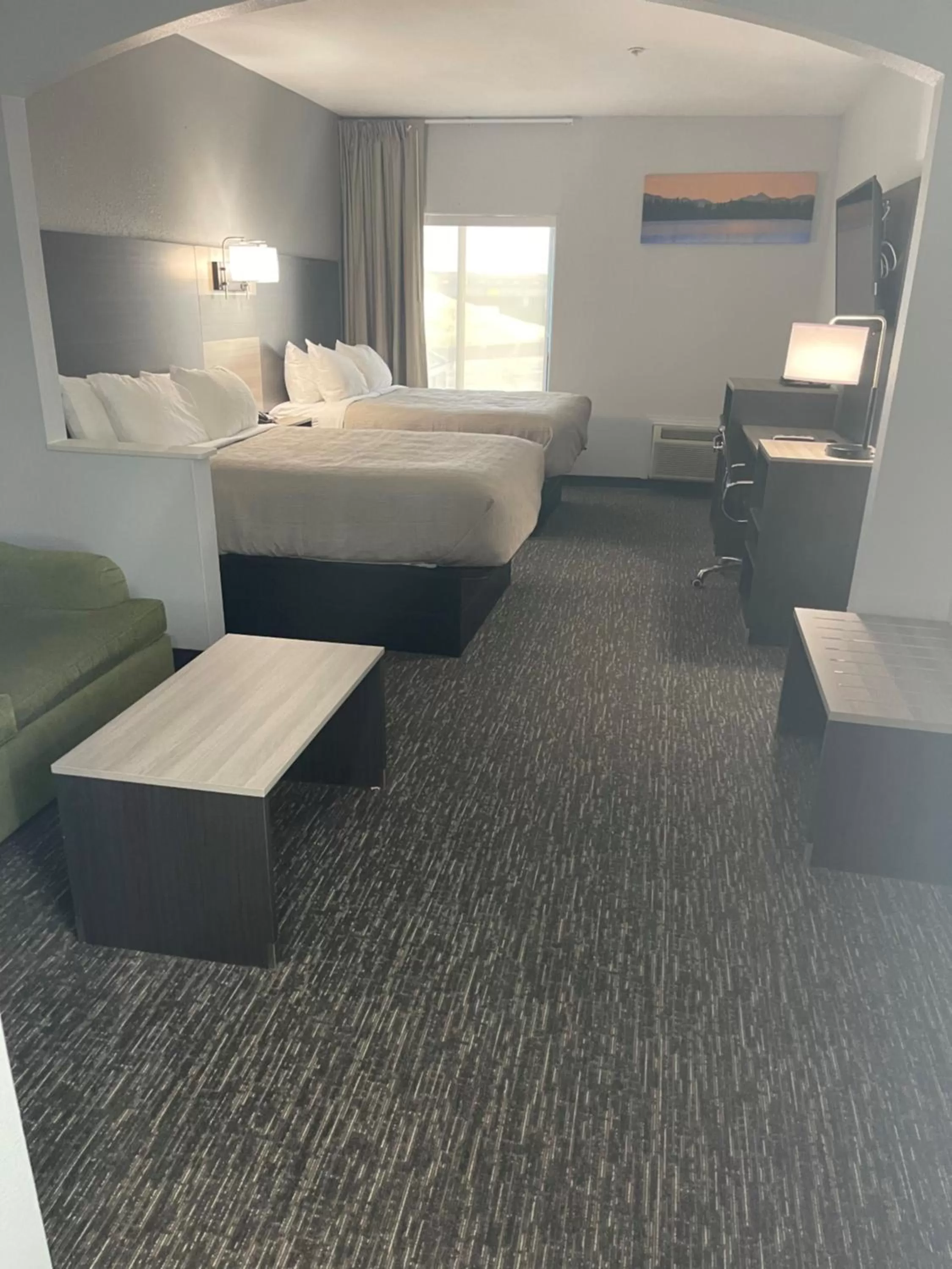 Bedroom in Quality Suites Abilene Mall Area