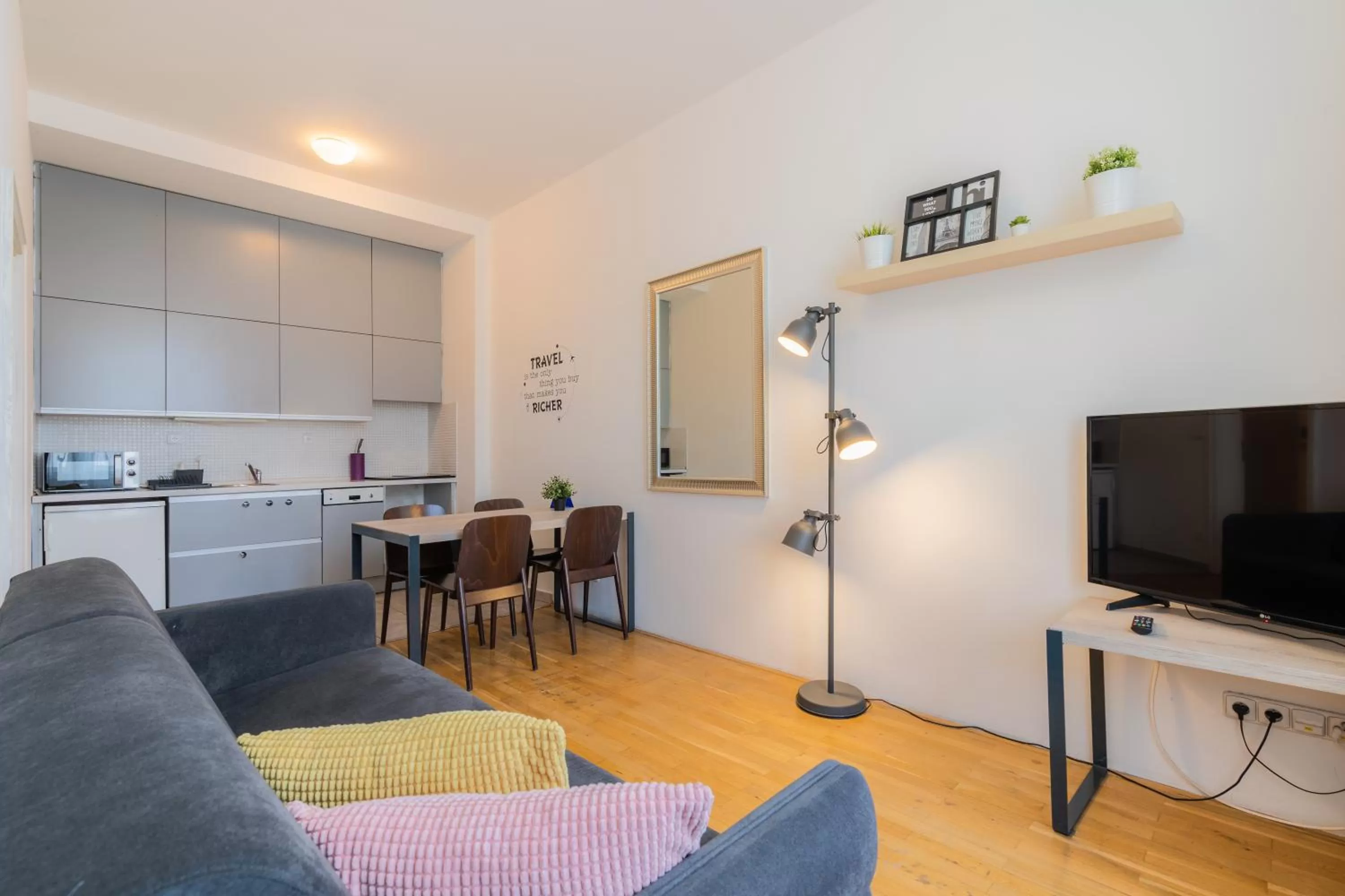 Kitchen or kitchenette in EA ApartHotel Melantrich