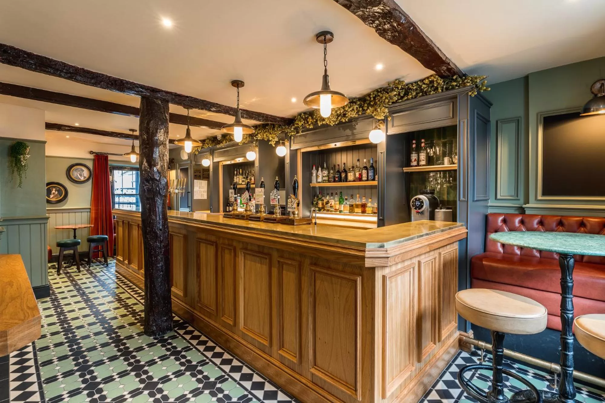 The Kings Arms Hotel