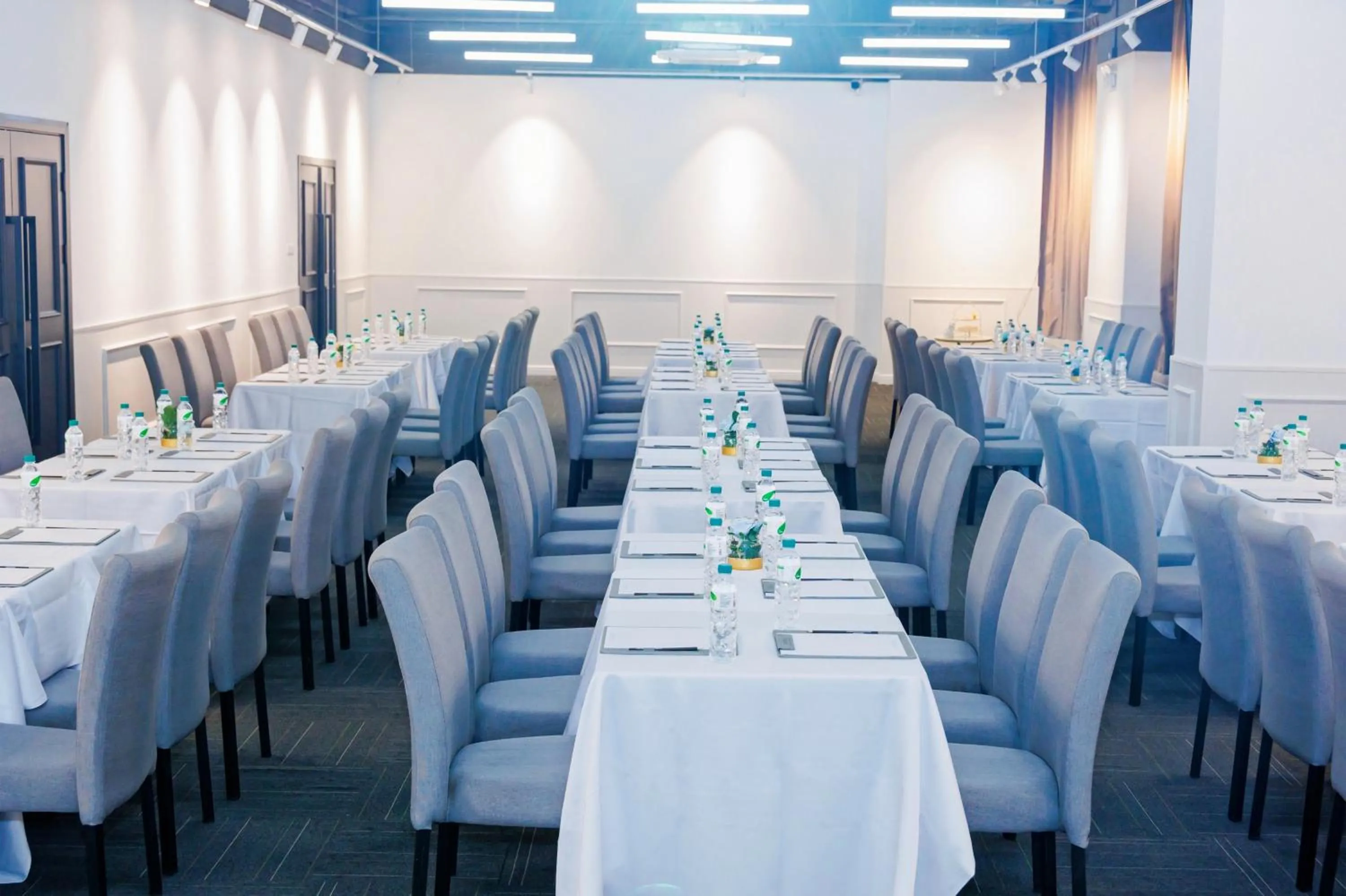 Meeting/conference room in Bridal Tea House Hotel