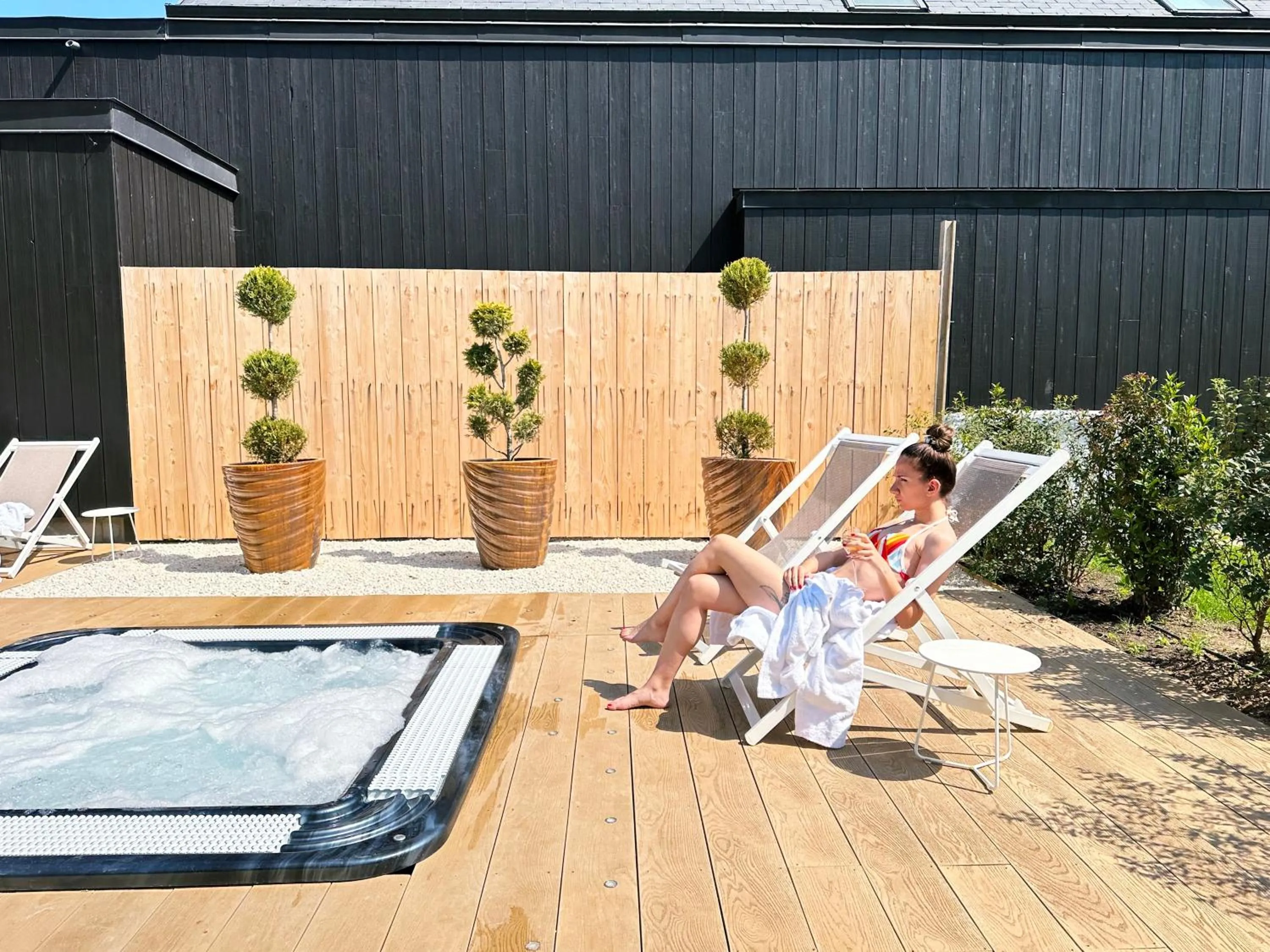 Hot Tub in Domaine De La Corniche