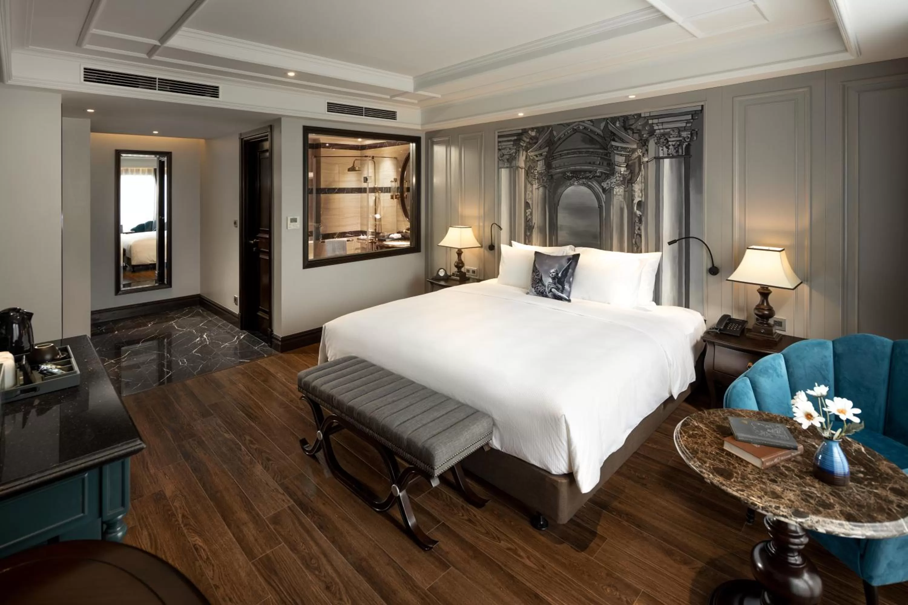 Photo of the whole room, Bed in Meritel Hanoi