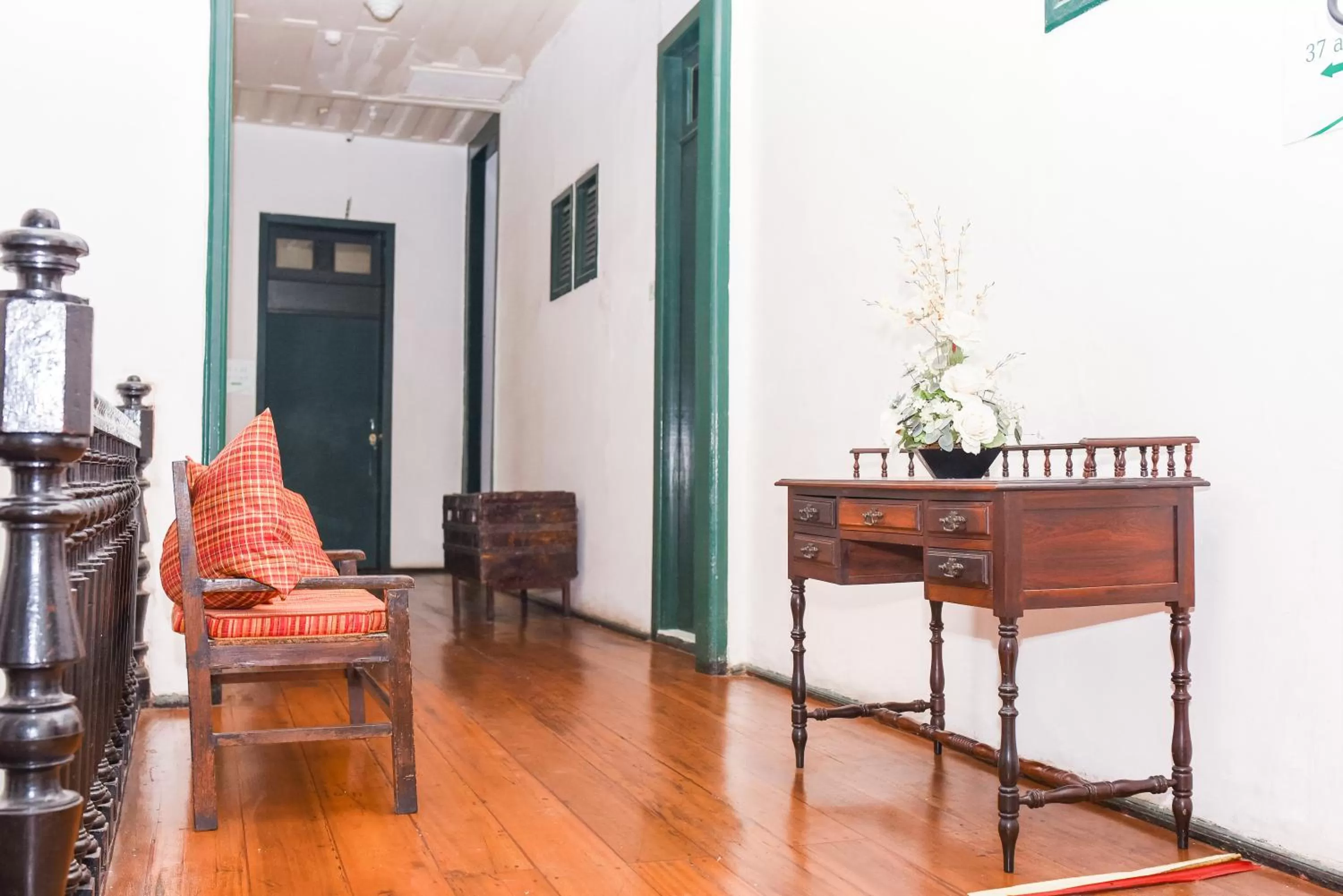 Seating area in Pousada Colonial Chile