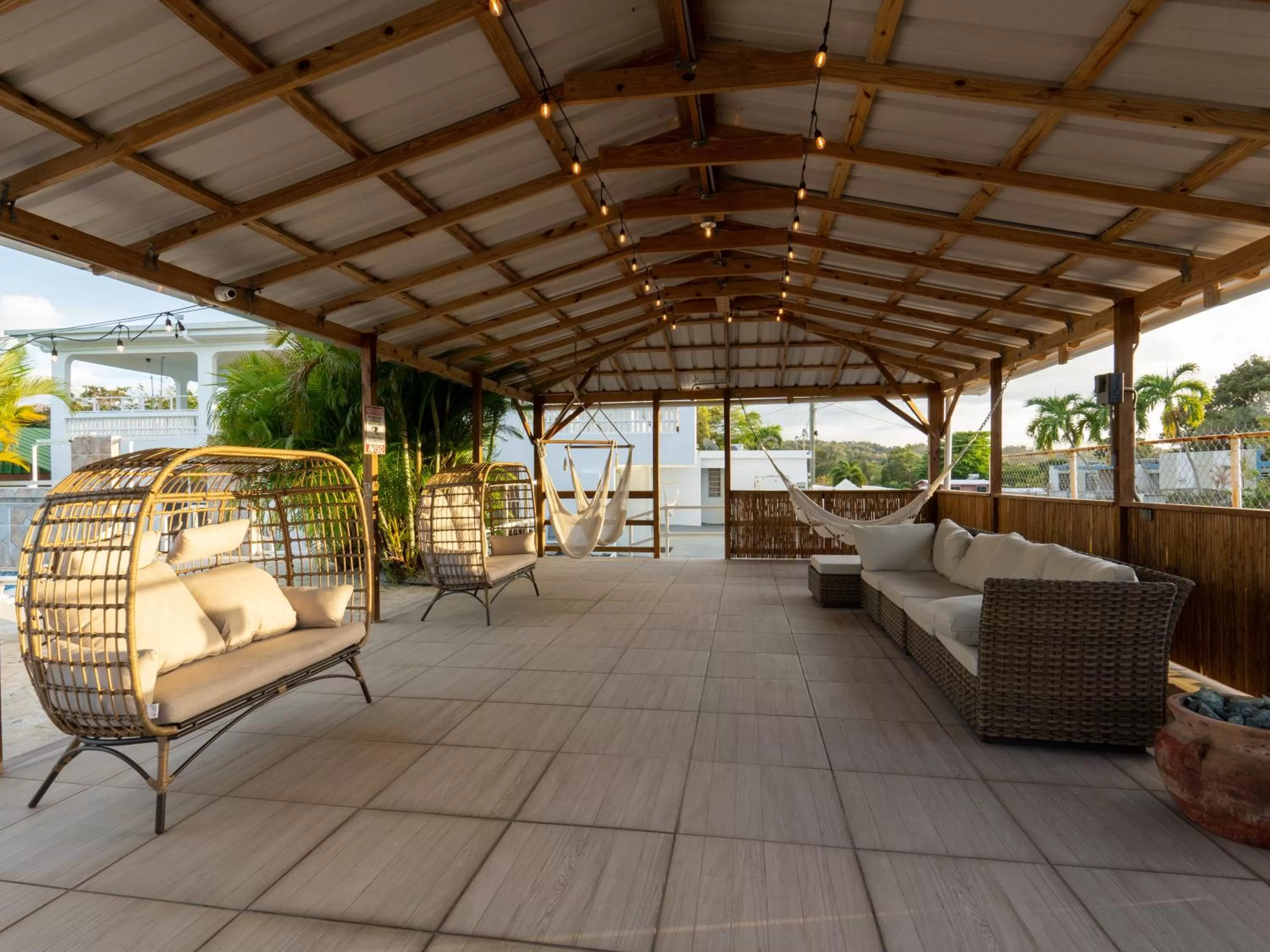 El Flamingo Beach Club