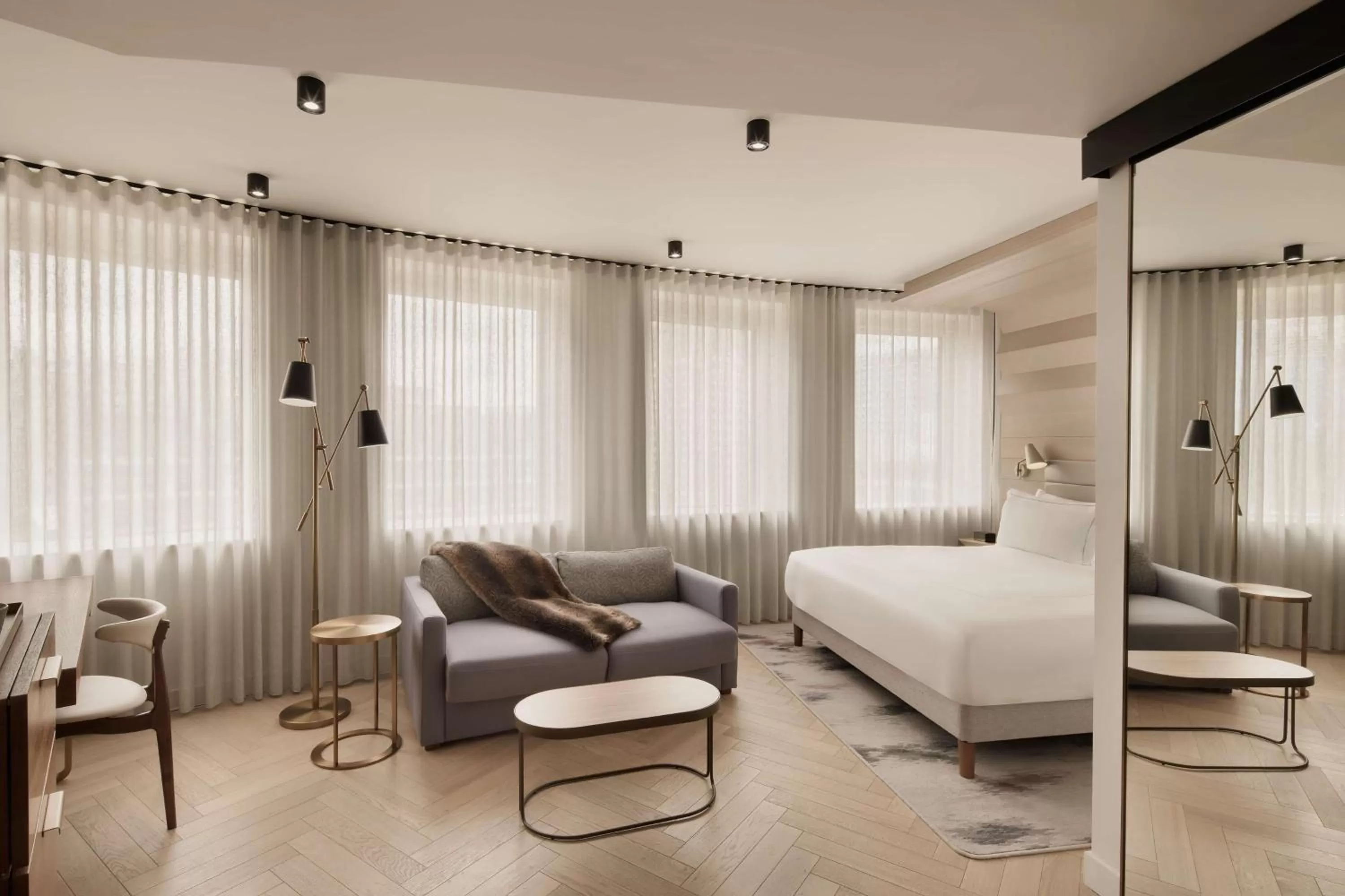 Living room, Bed in Canopy by Hilton London City