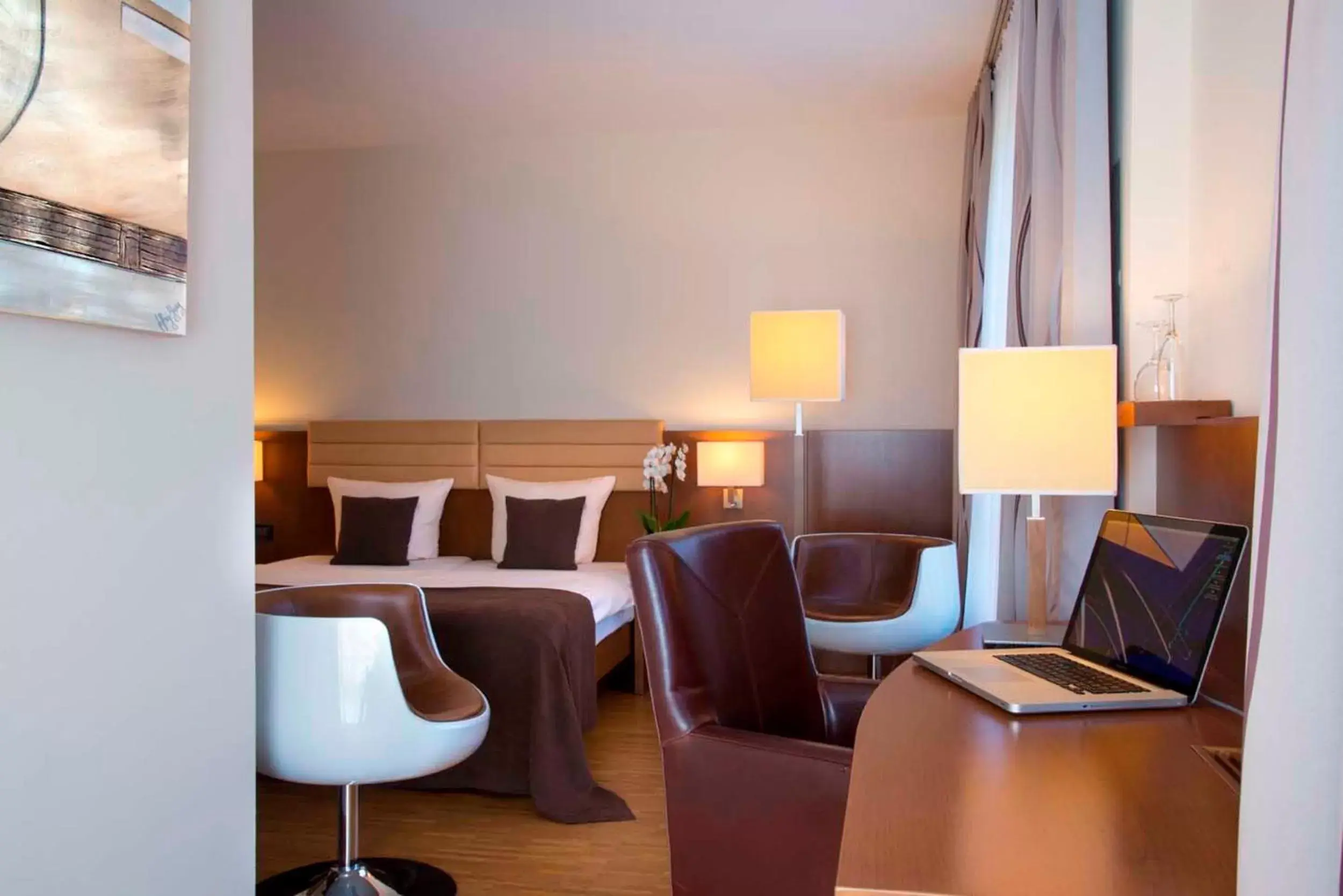 Classic Double Room in Hotel Simon's Plaza Classic Double Room in Hotel Simon's Plaza