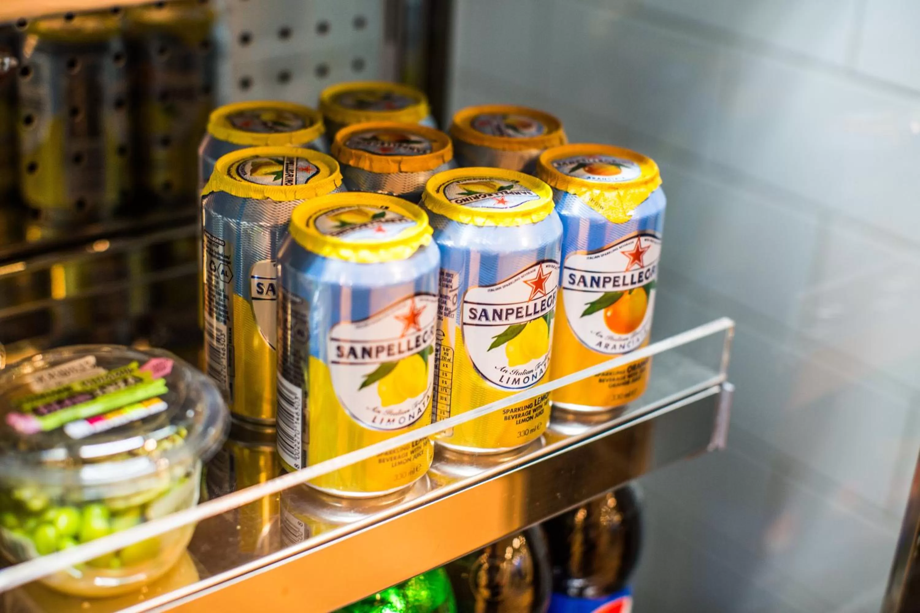 Food and drinks in Staybridge Suites London Heathrow - Bath Road, an IHG Aparthotel