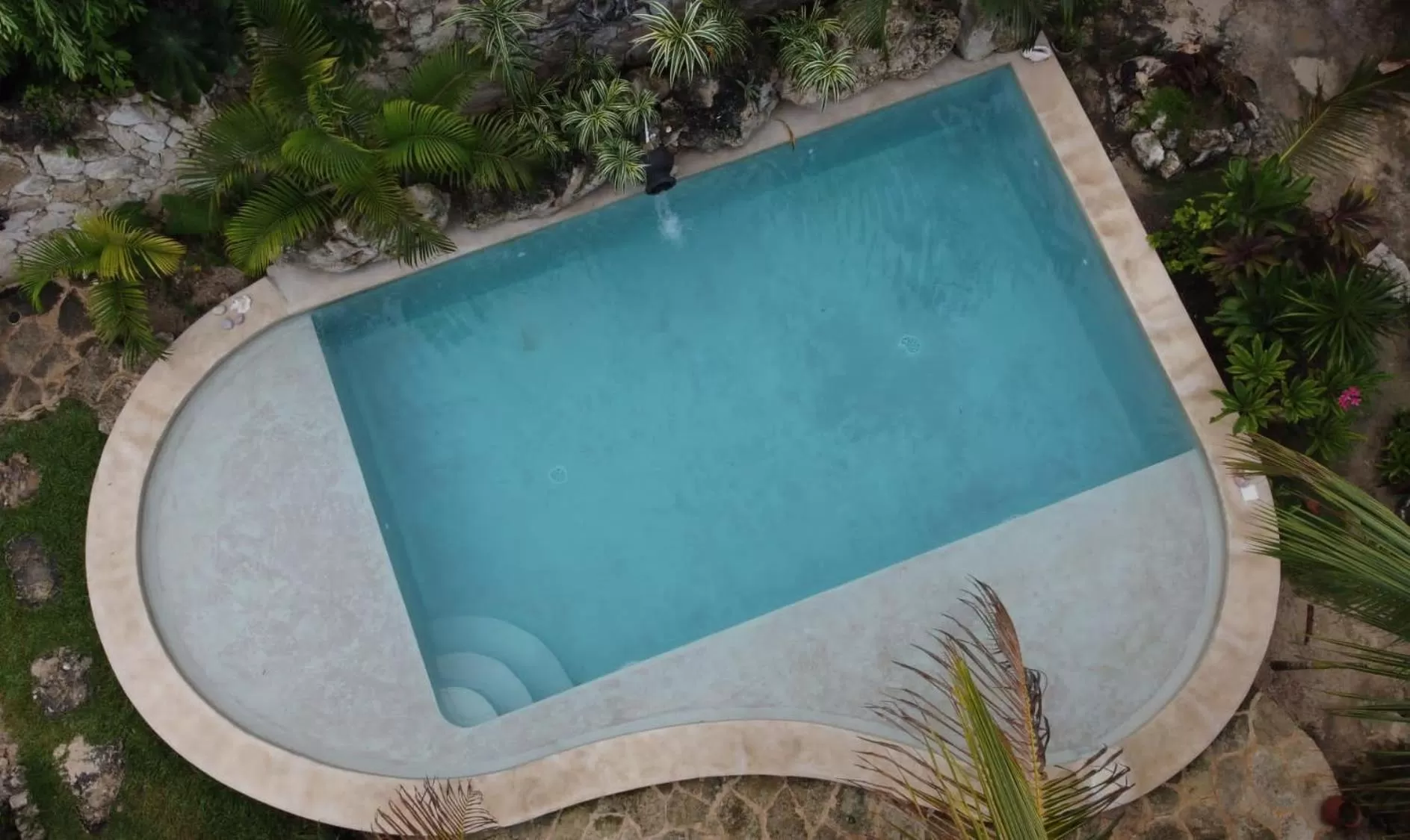 Swimming pool in Zamunda Garden View