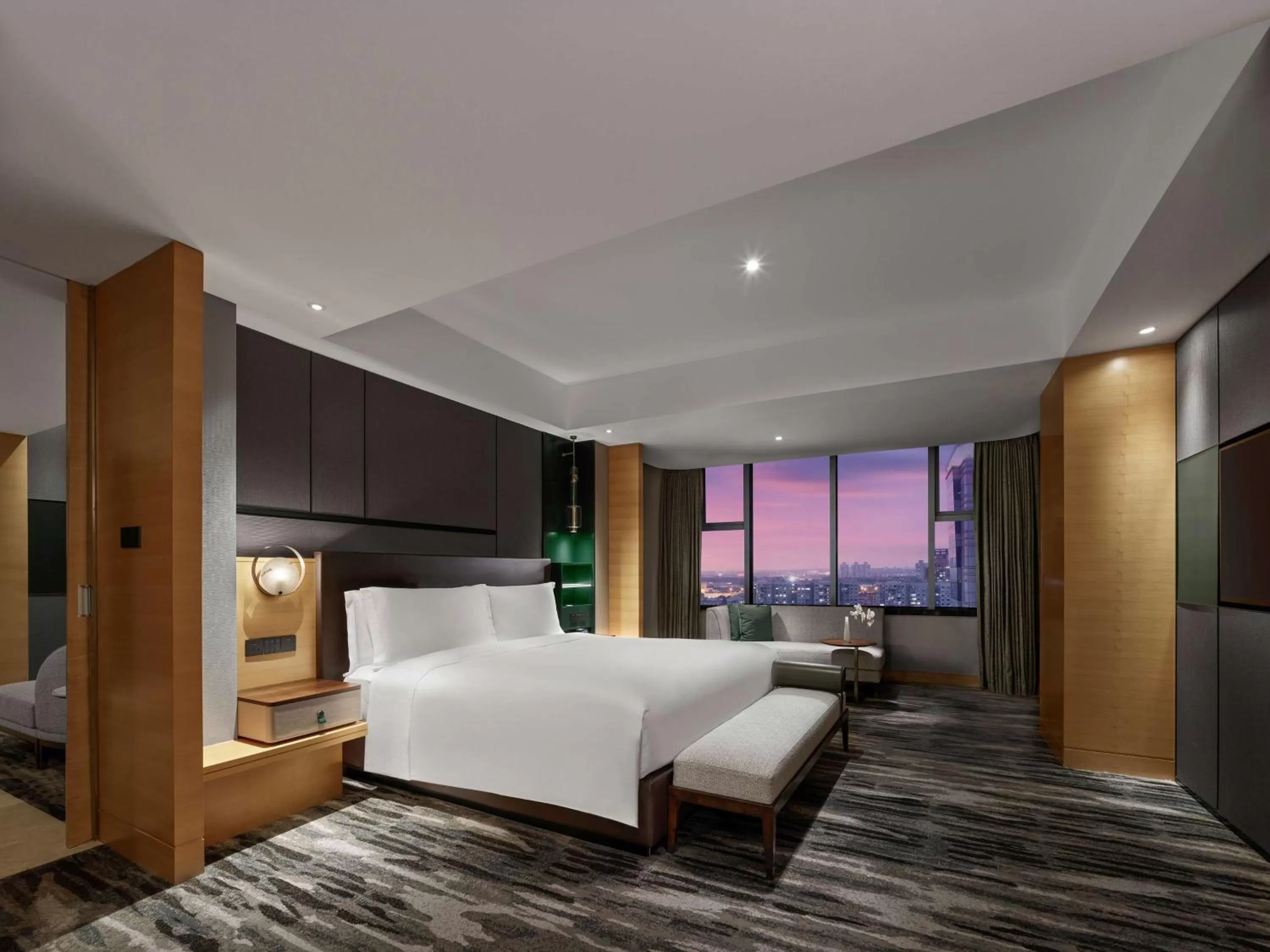View (from property/room), Bed in Hilton Shanghai Hongqiao