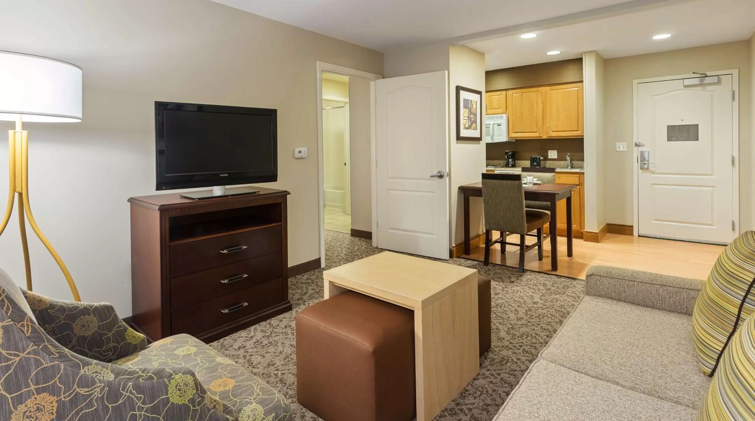 Living room in Homewood Suites by Hilton Shreveport