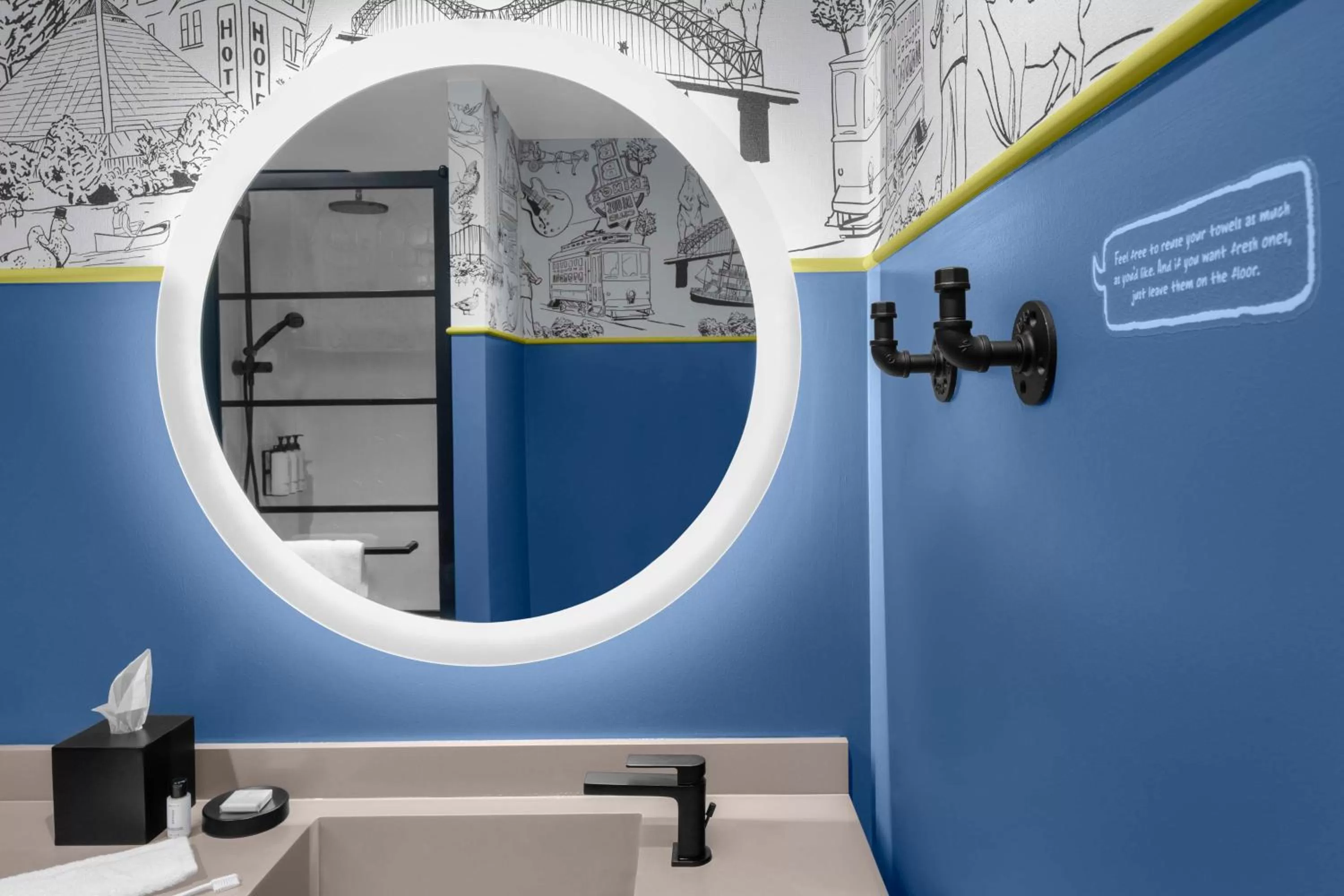 King Room with River View in Caption By Hyatt Beale Street Memphis