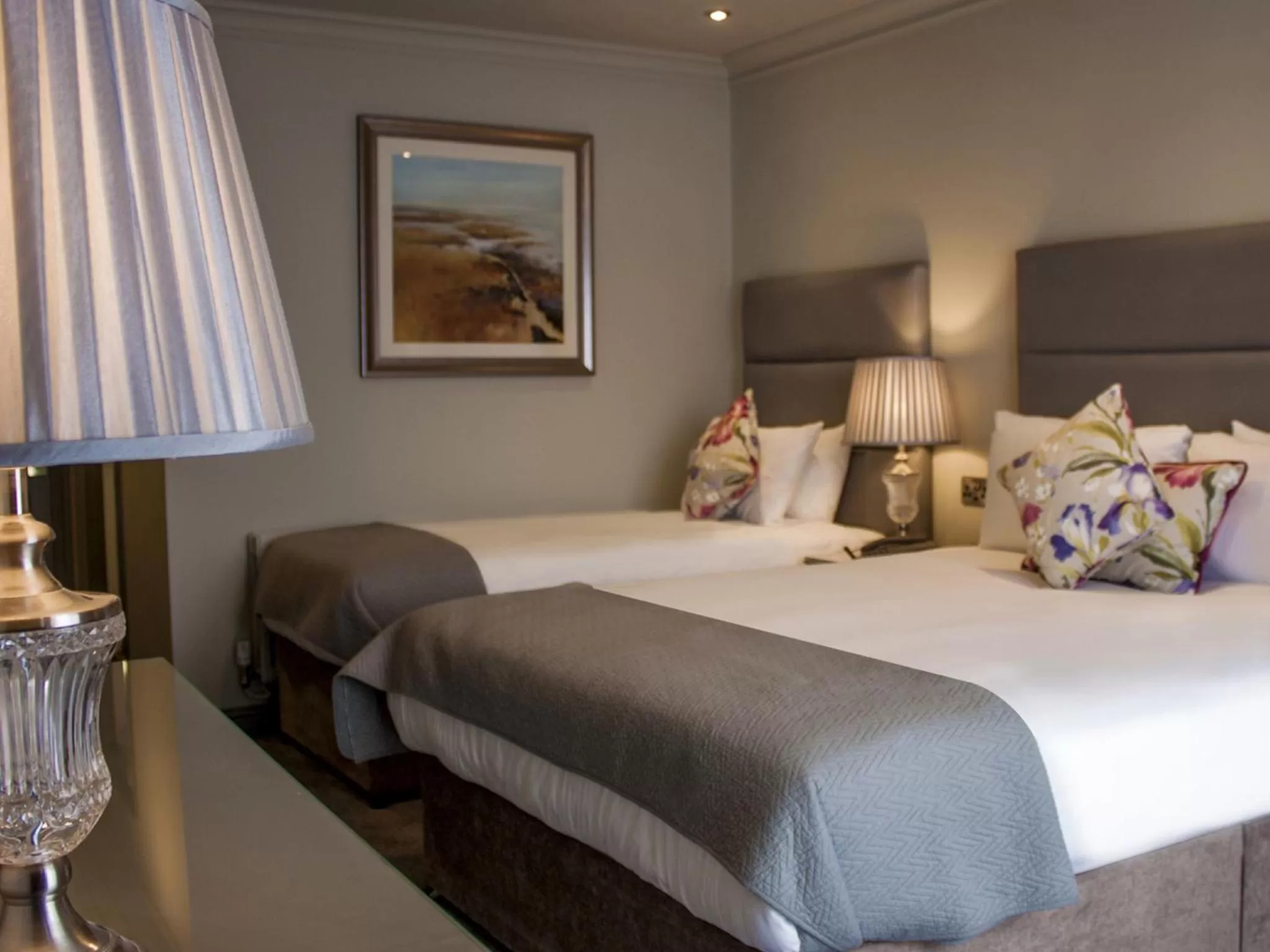 Bedroom, Bed in Forster Court Hotel