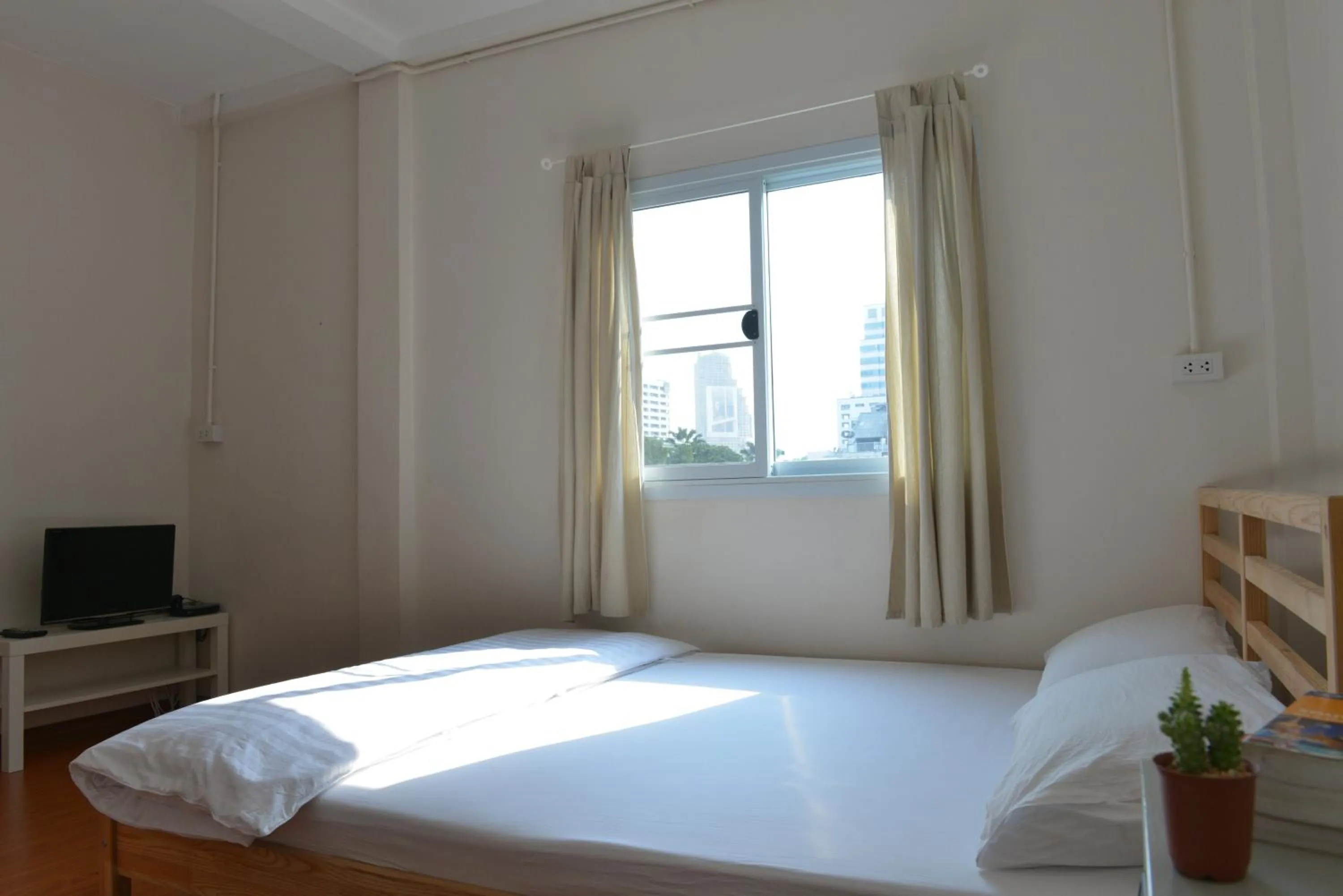 Bedroom, Bed in PanPan Hostel