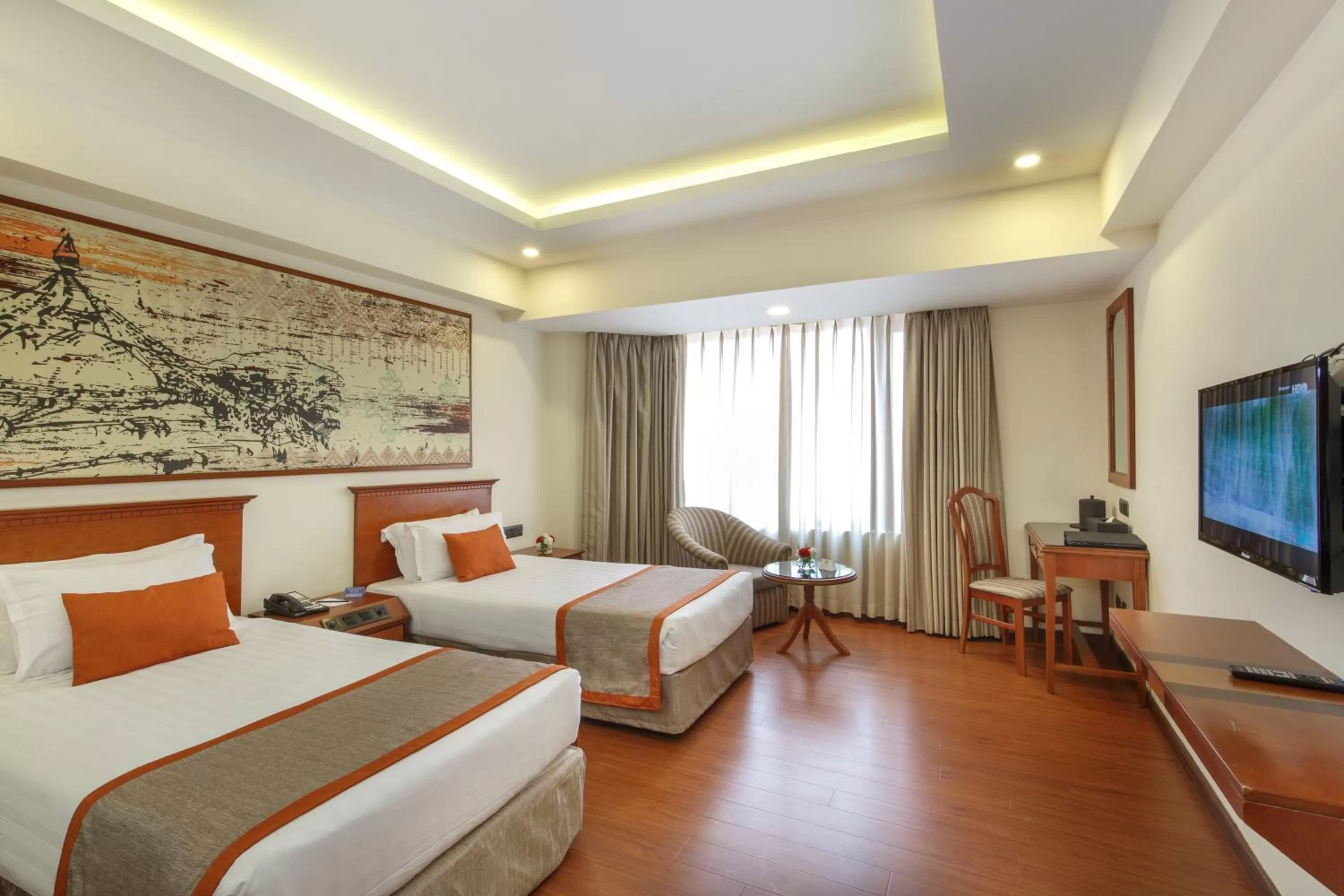 TV and multimedia, Bed in Royal Singi Hotel