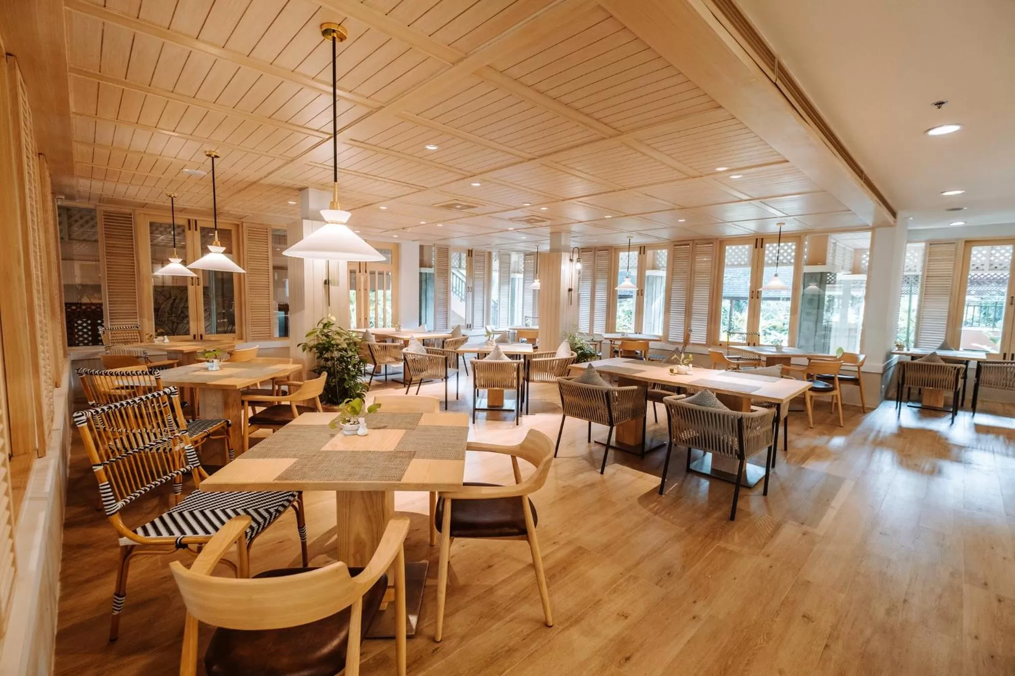 Restaurant/places to eat in Khaolak Merlin Resort