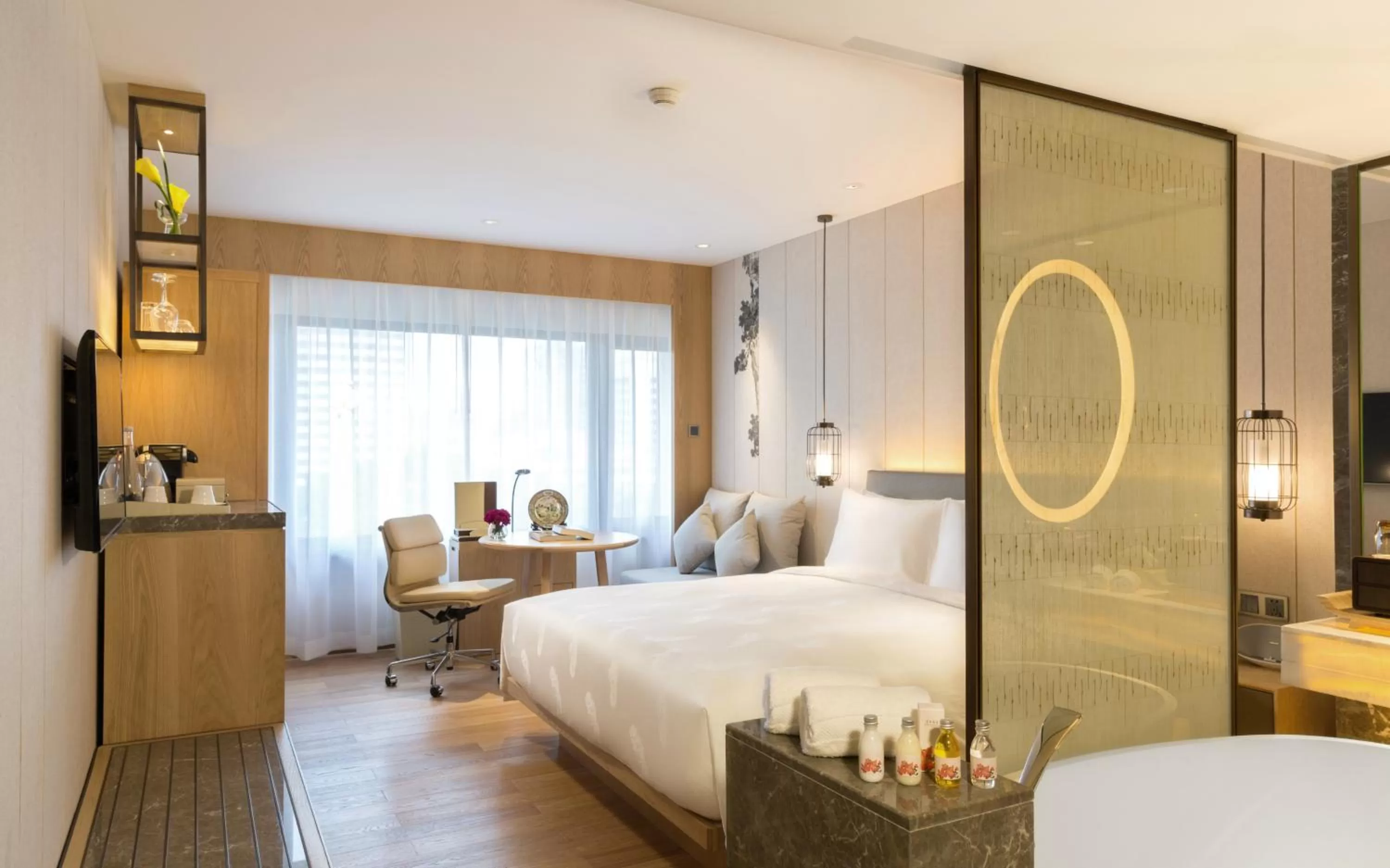 Photo of the whole room, Bed in The Garden Hotel Guangzhou