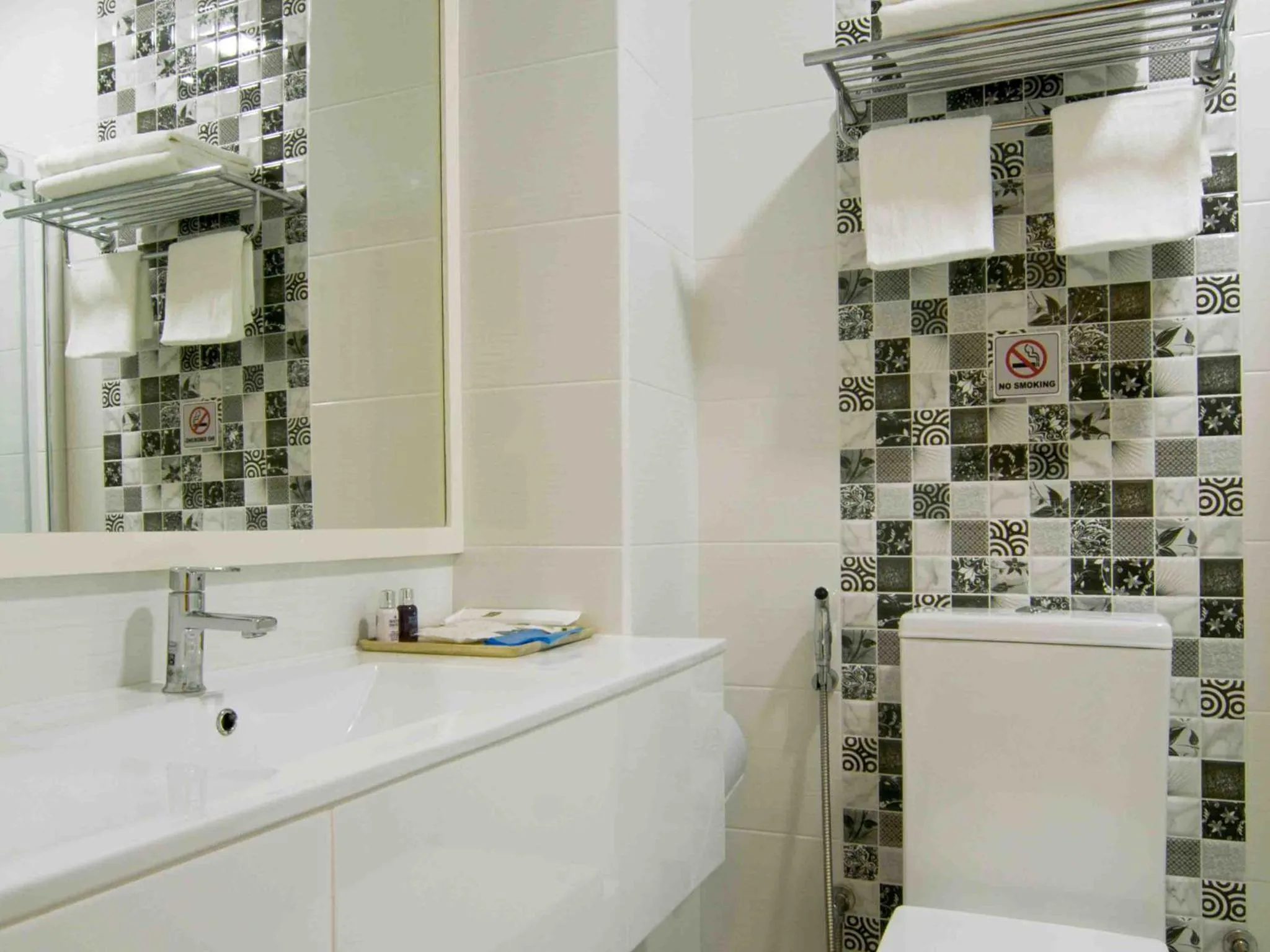 Shower in Coconut Tree Hulhuvilla Beach