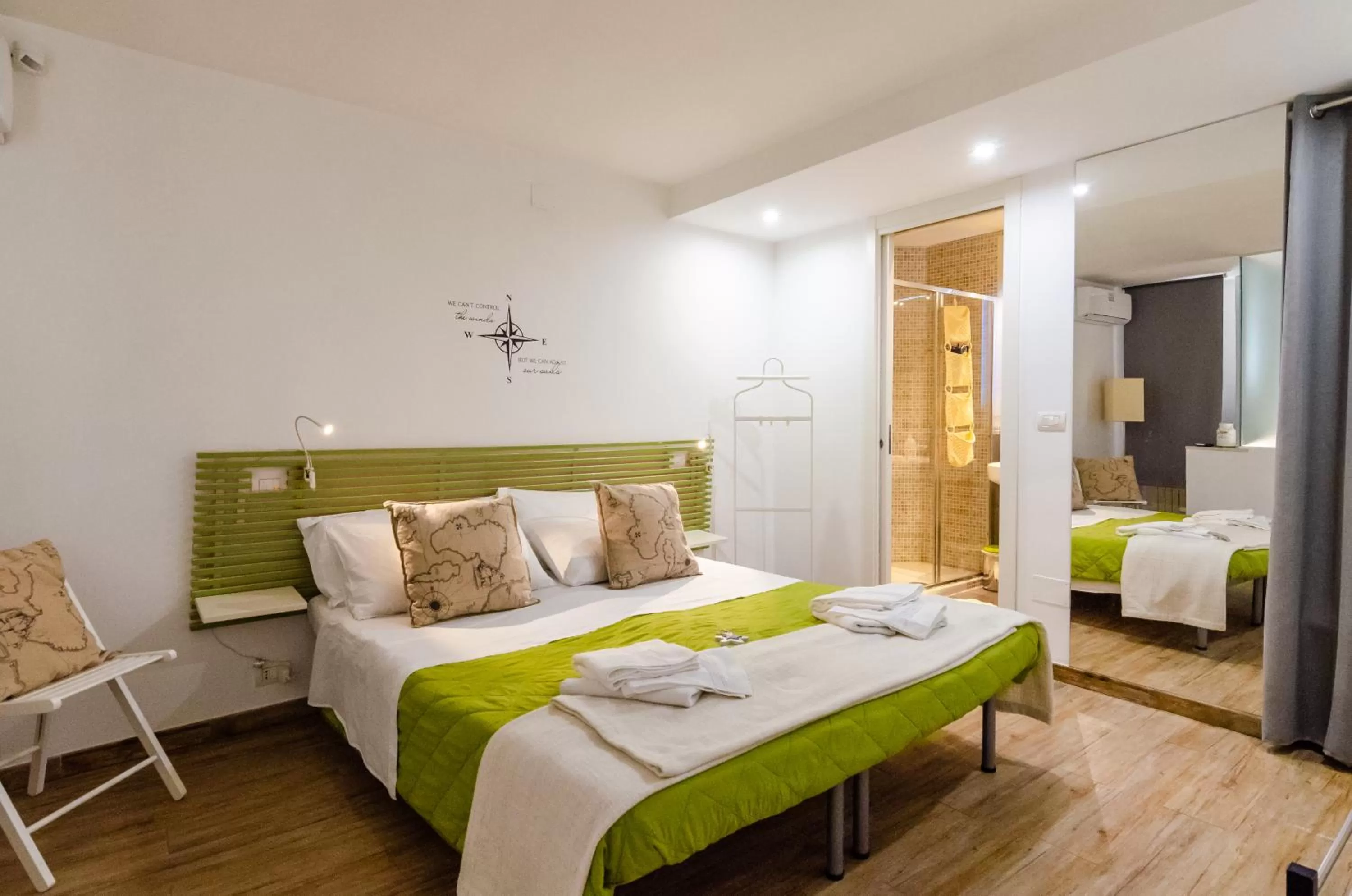 Photo of the whole room, Bed in Domatia