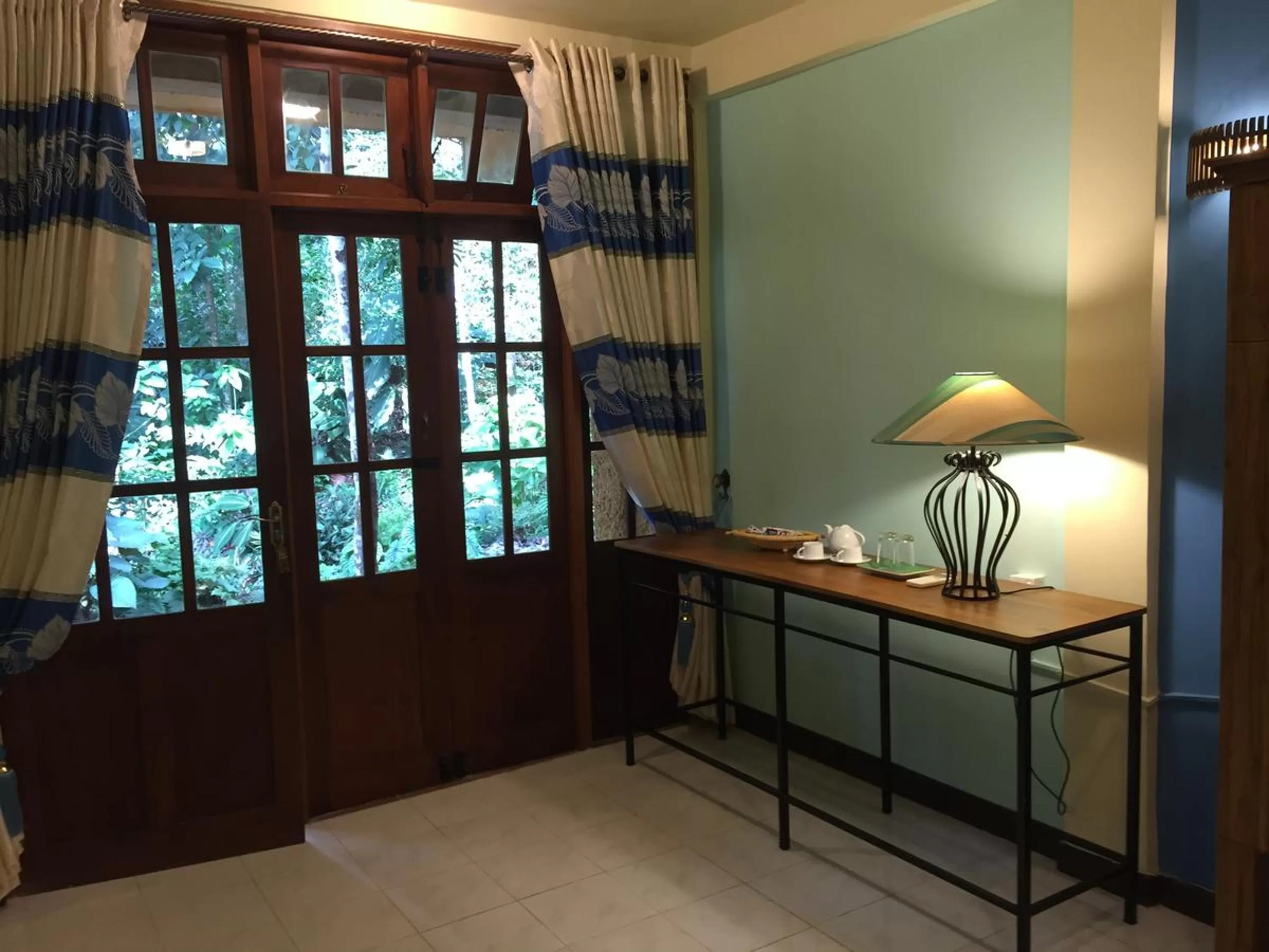 Property building in Le leopard d 'argent