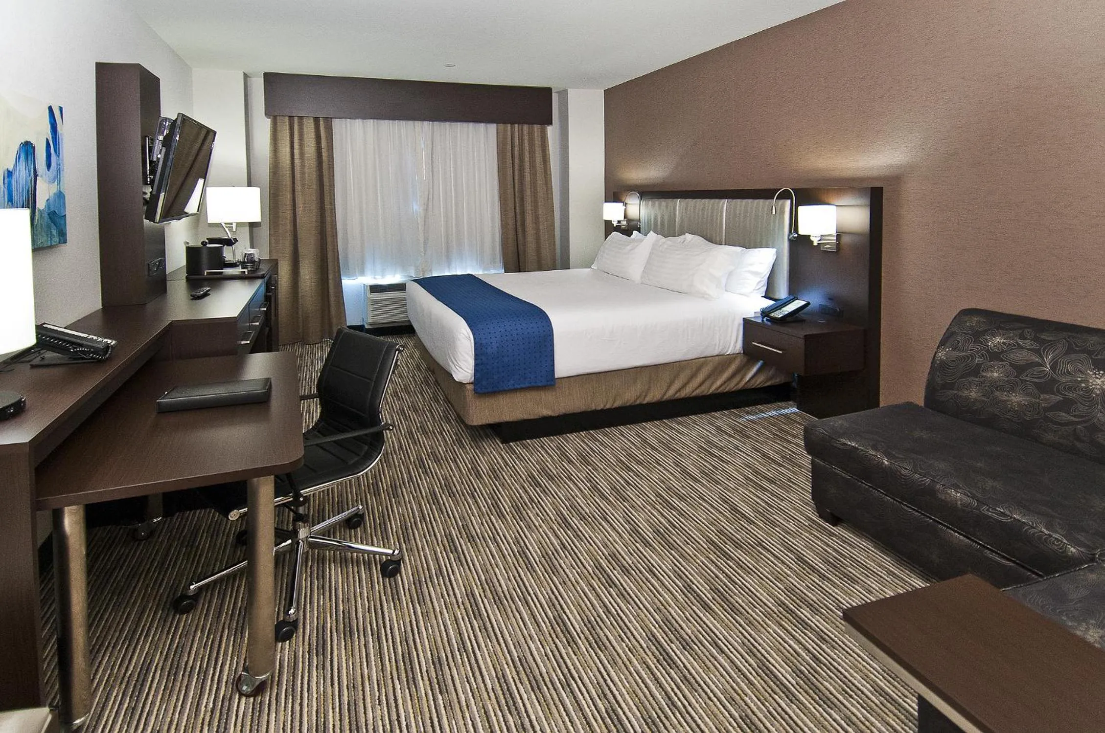 Holiday Inn Austin Airport by IHG