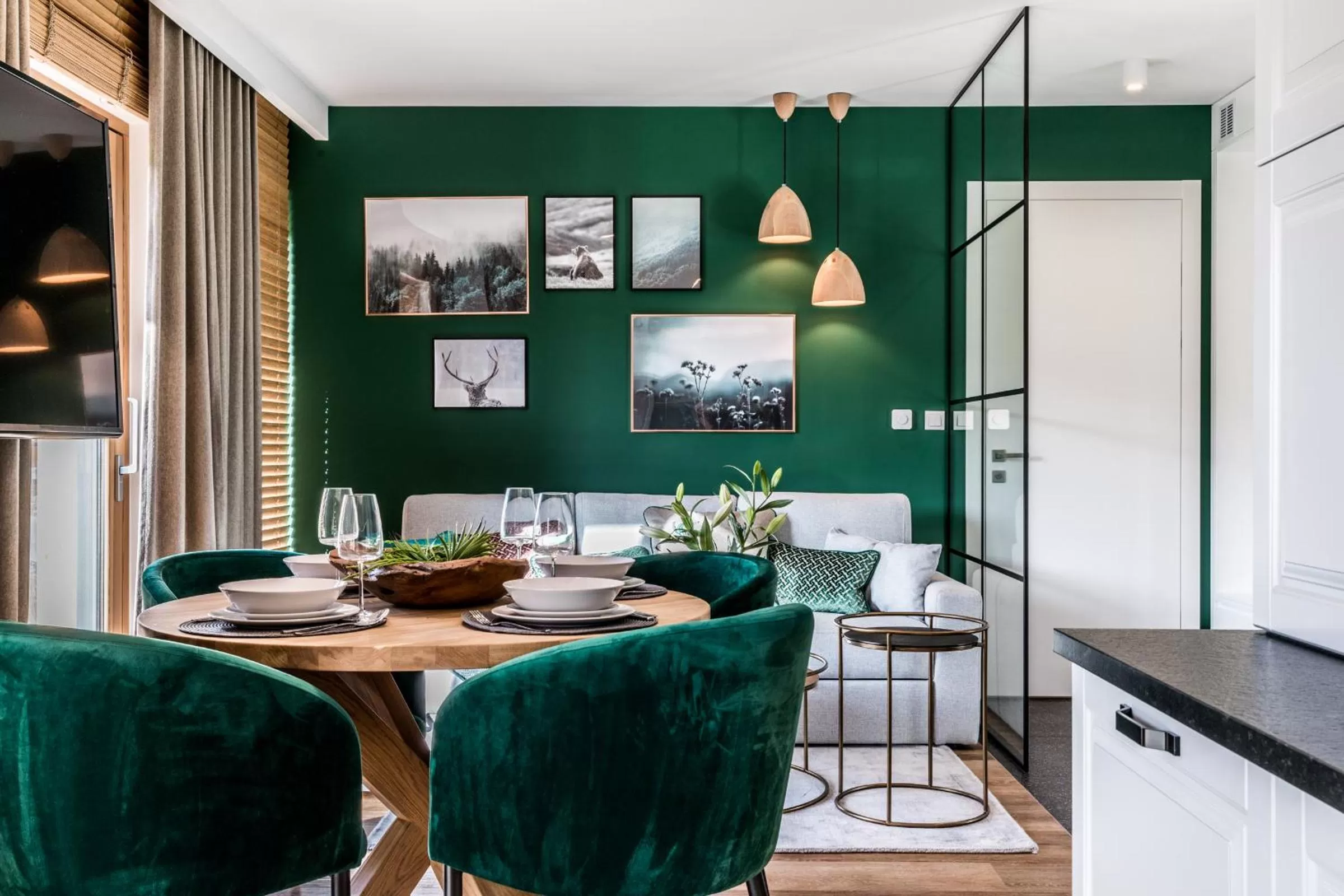 Dining area in Białka Residence Ski - 50 m do Termy Bania Odkryj-Białke