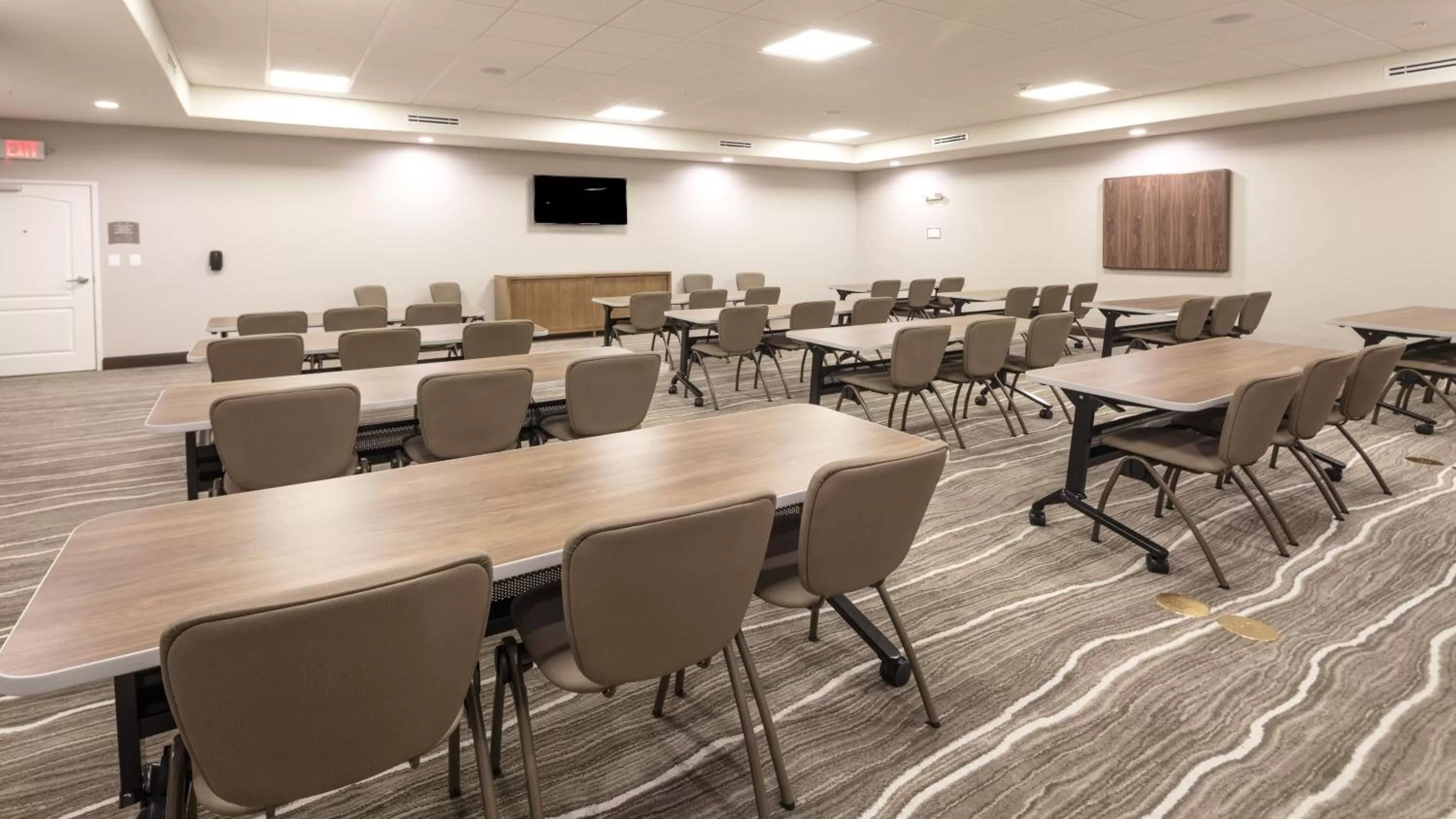 Meeting/conference room in Staybridge Suites Waco South - Woodway by IHG