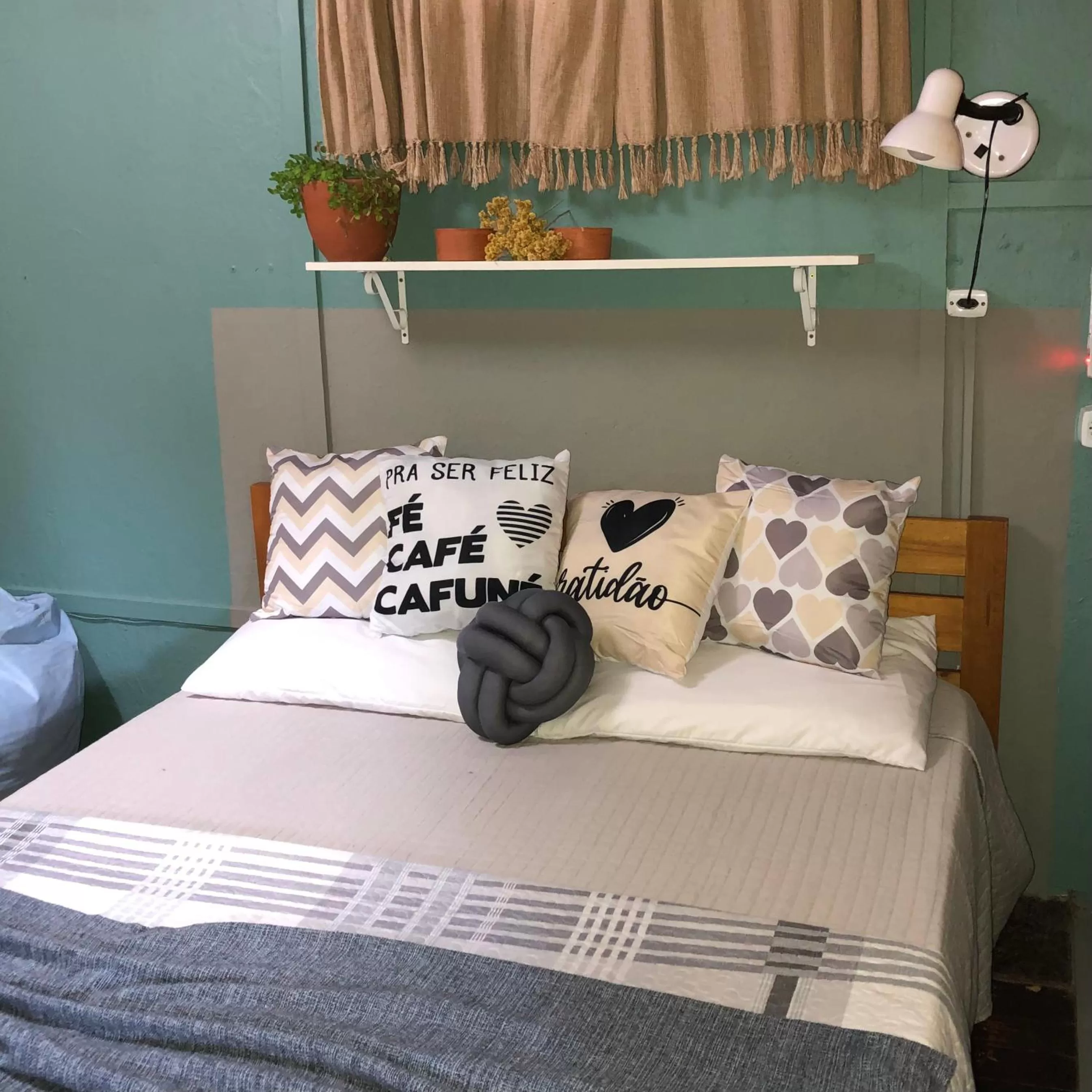 Bed in Mandala Camping Pousada