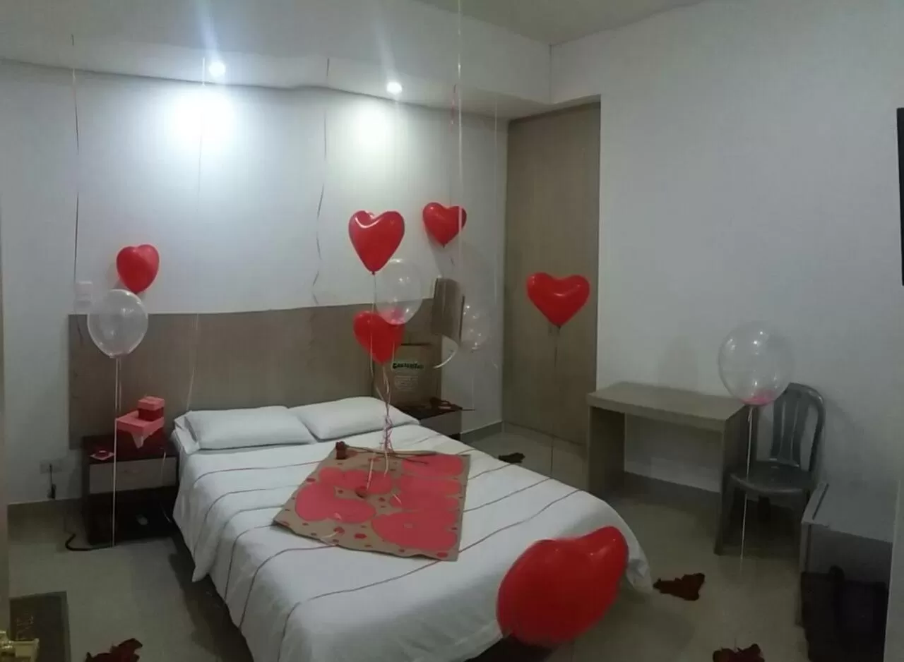 Decorative detail, Bed in Hotel Boutique Santorini Class