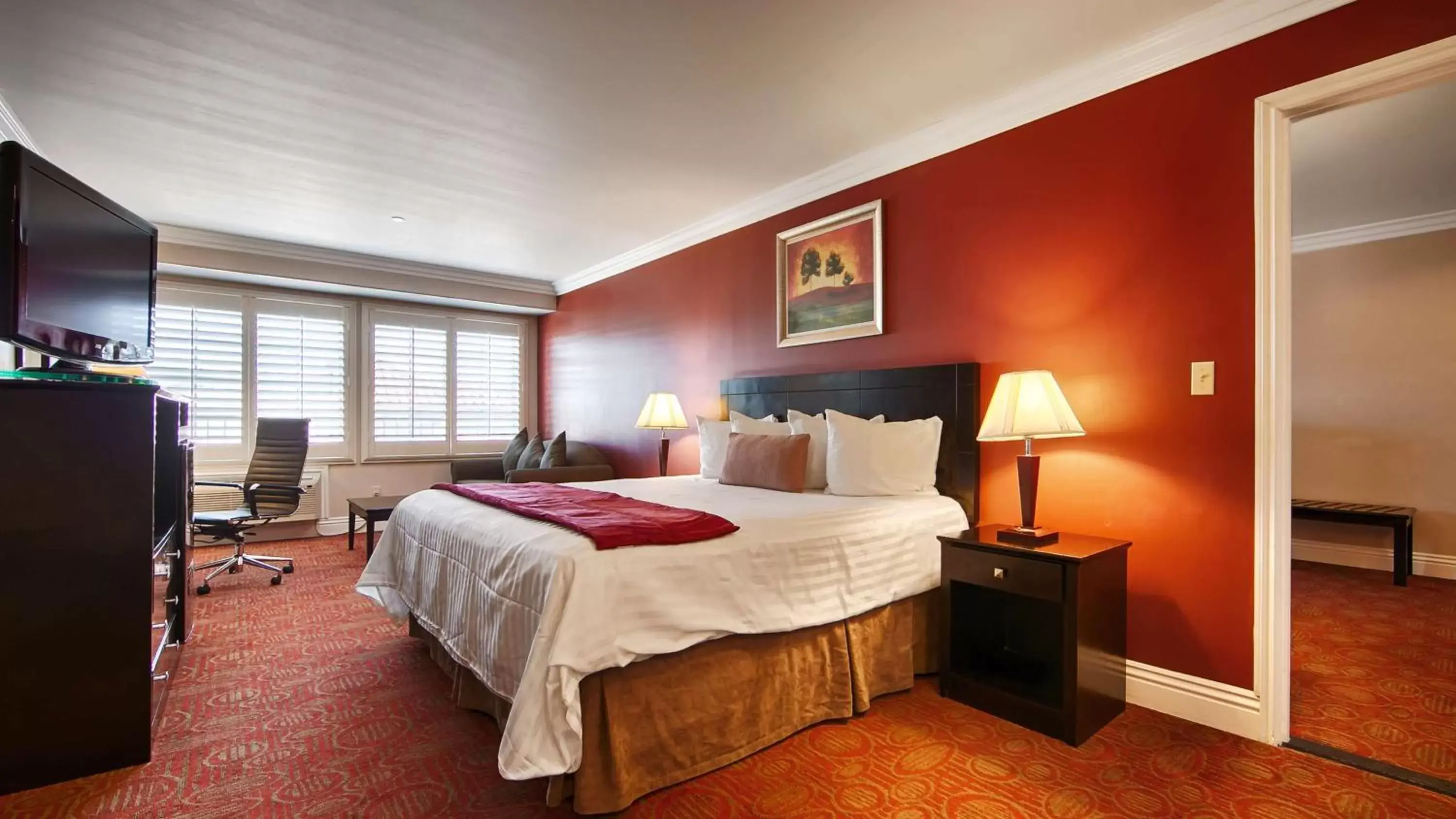 King Room with Roll-In Shower - Disability Access in Best Western Burbank Airport Inn King Room with Roll-In Shower - Disability Access in Best Western Burbank Airport Inn