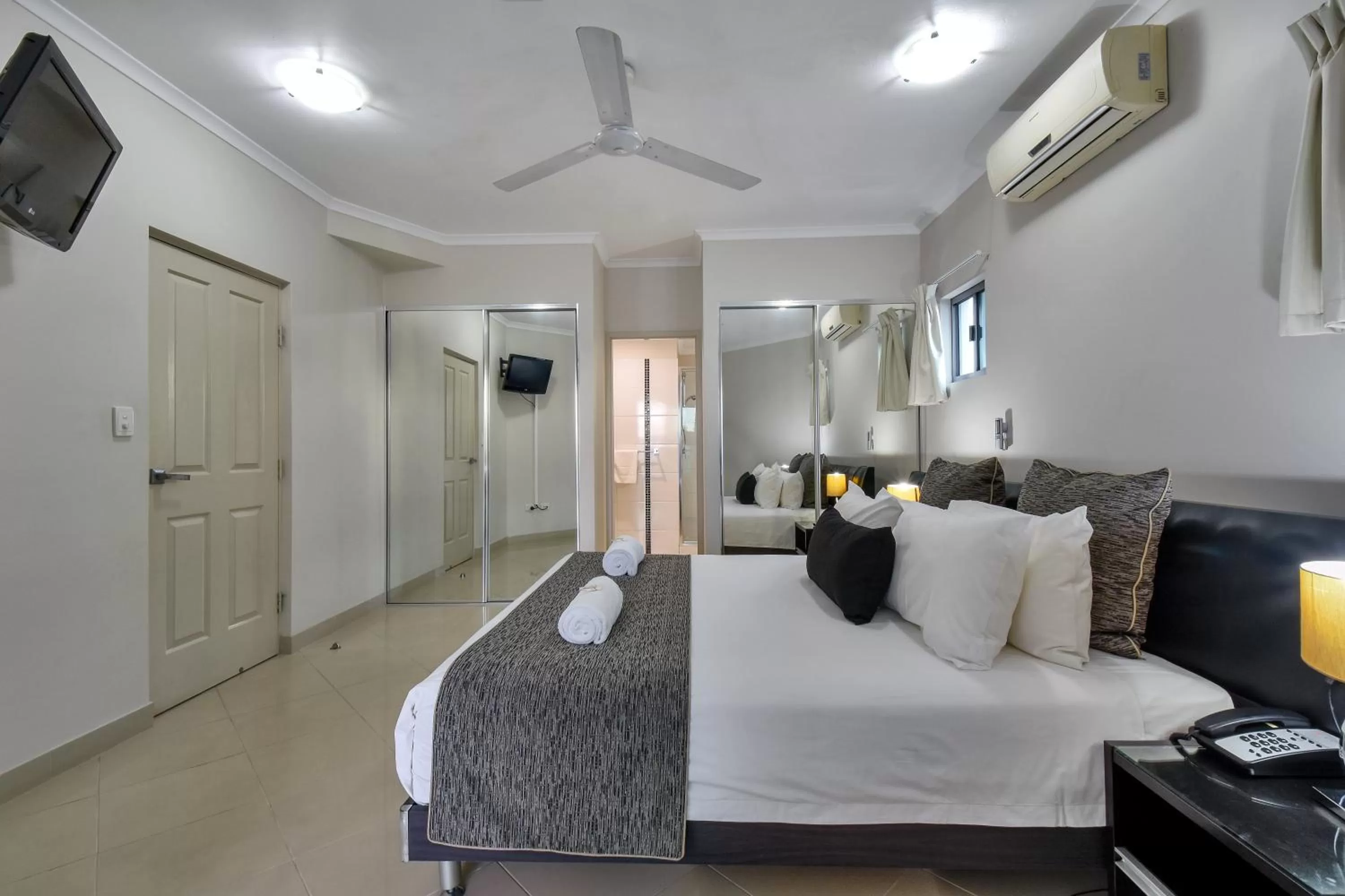 Bedroom, Bed in Argus Apartments Darwin