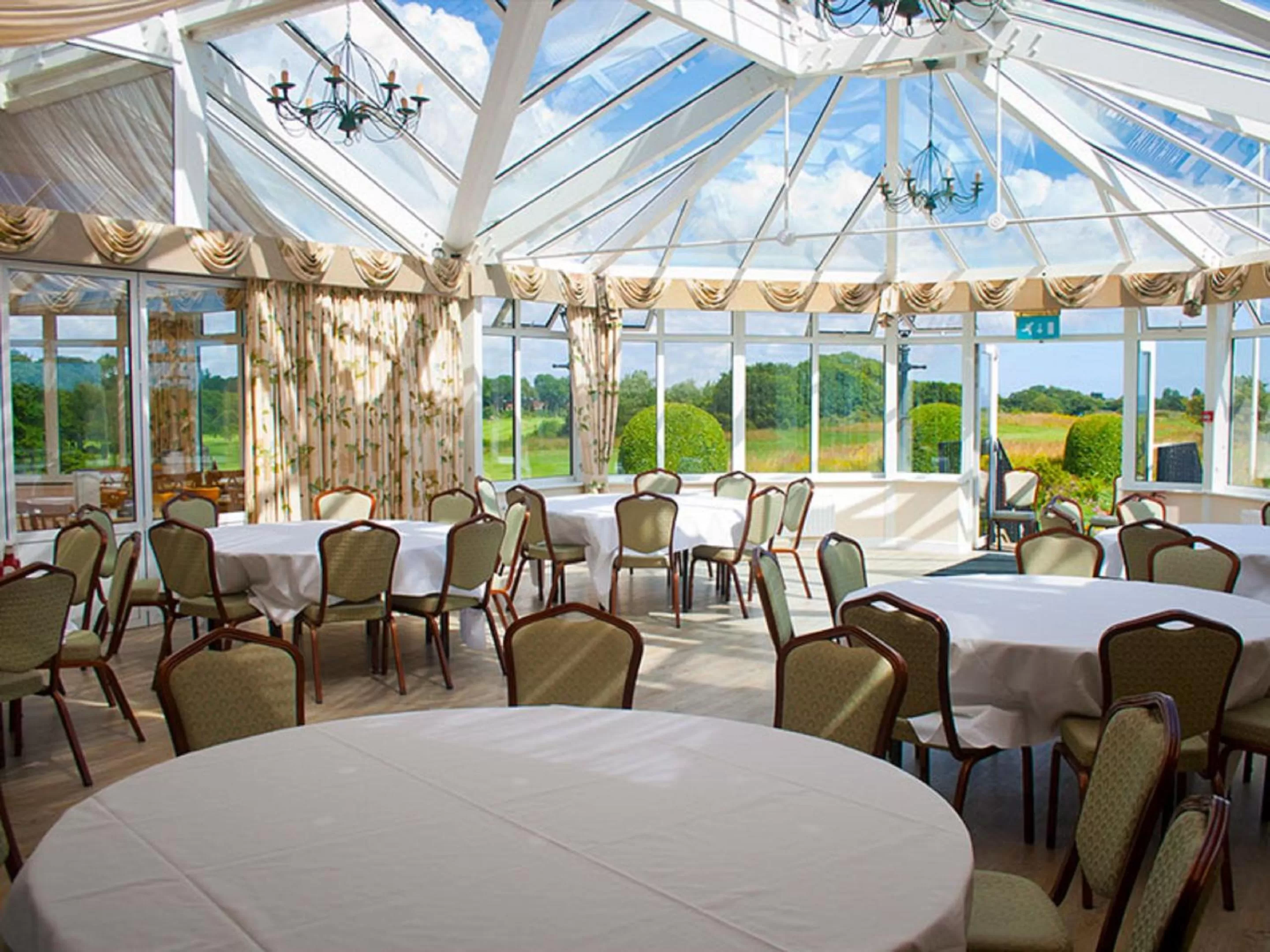 Banquet/Function facilities in North Shore Hotel