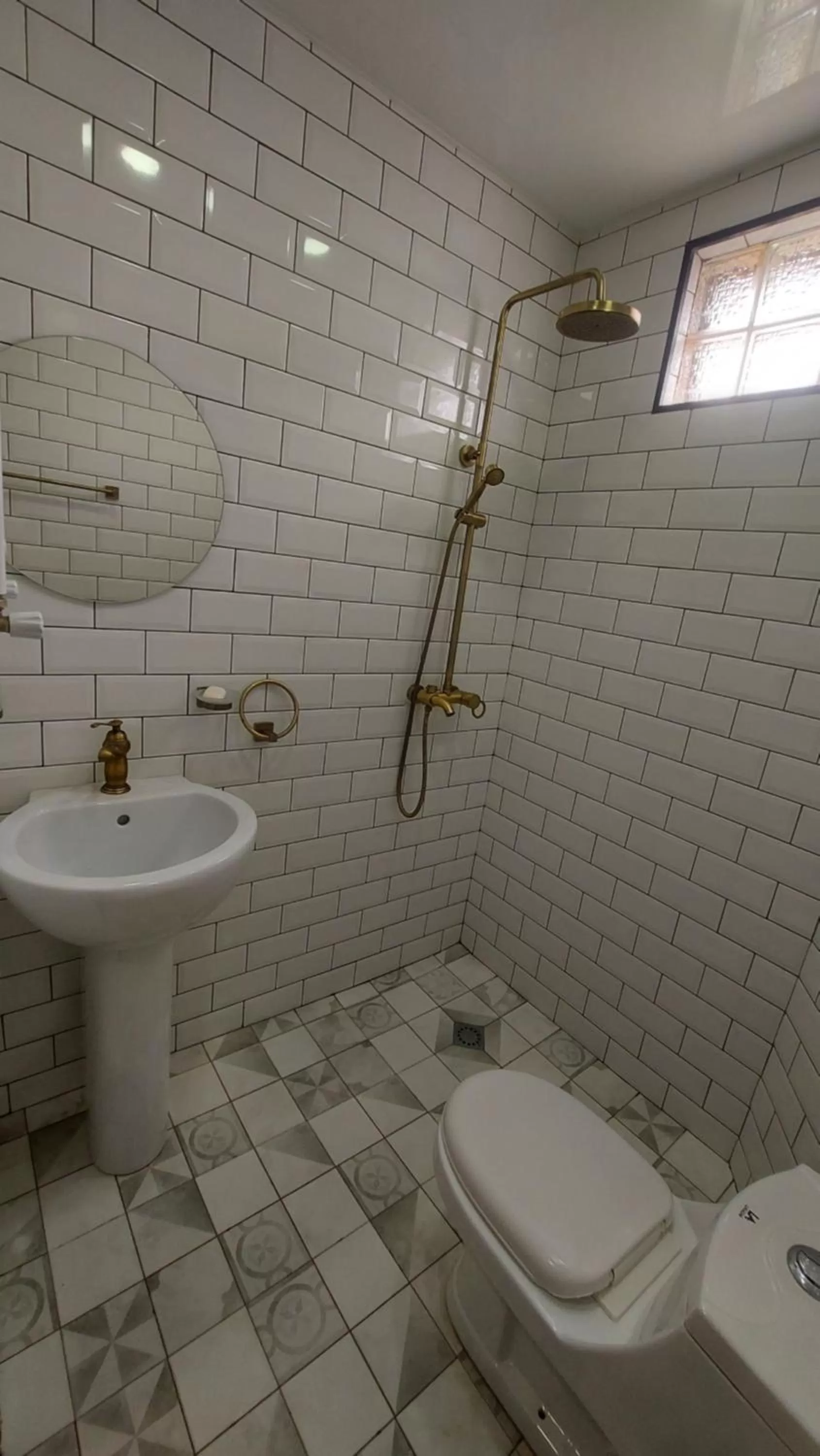 Bathroom in Level Up Hotel & Restaurant