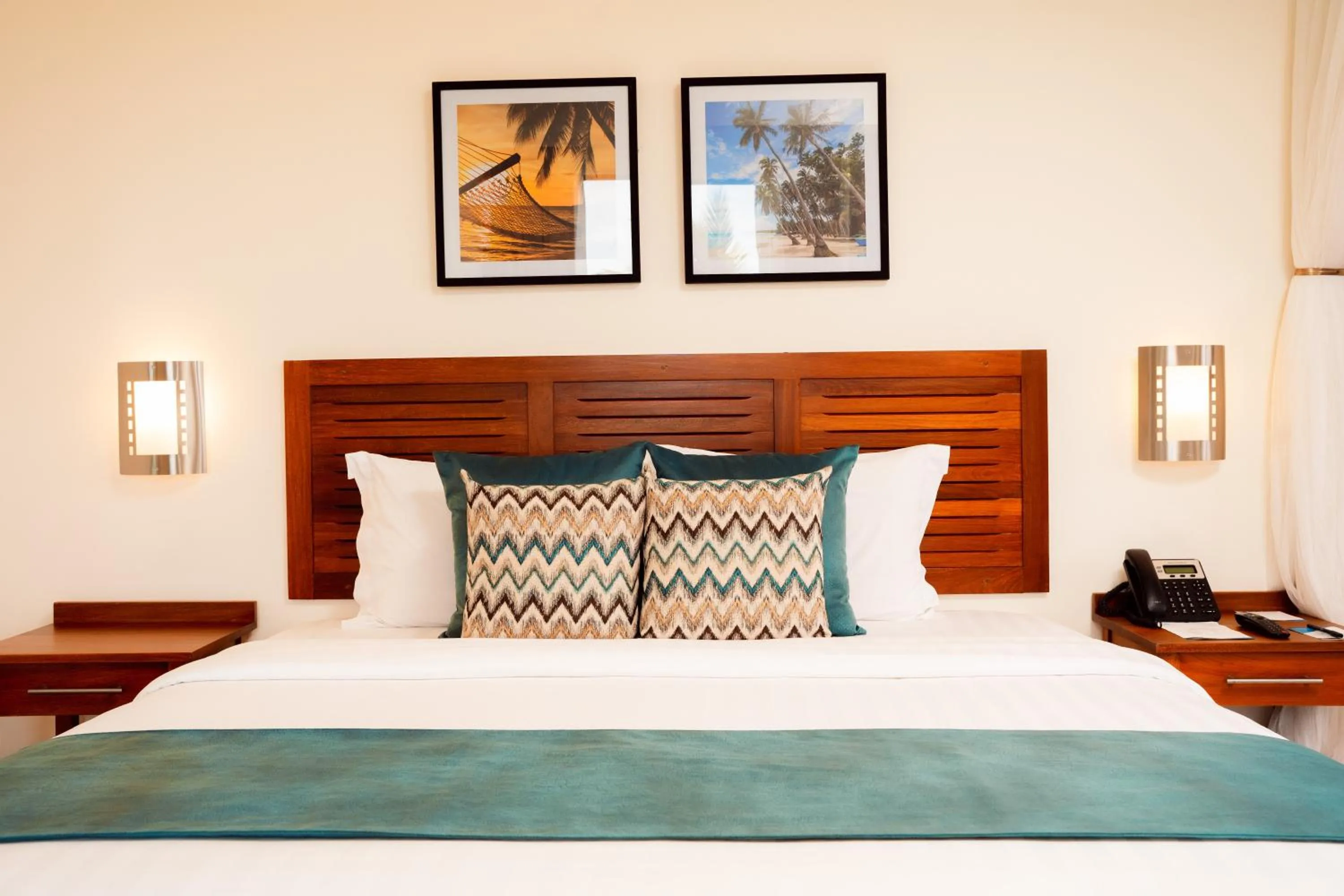 Bed in White Sands Hotel