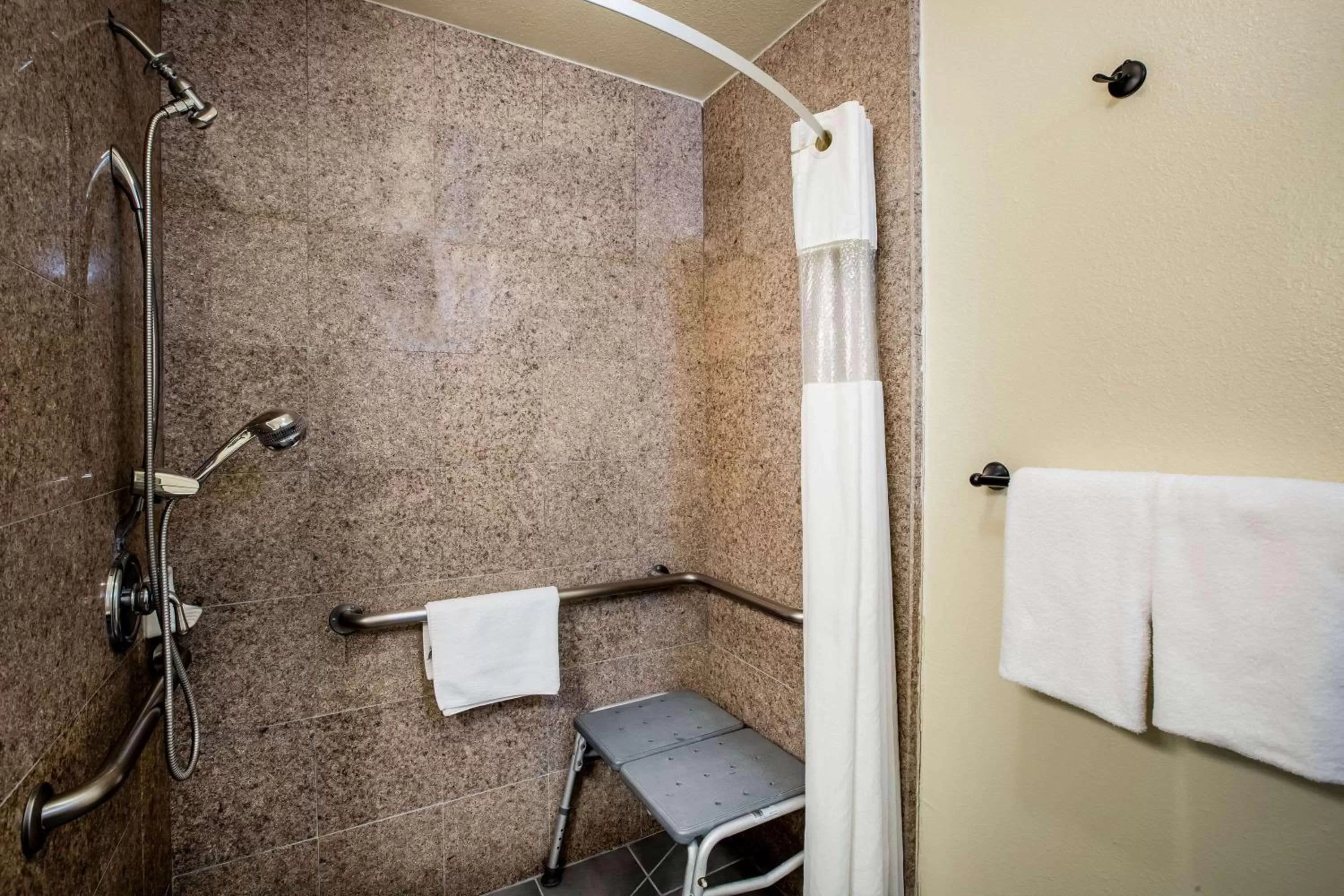 Shower in Days Inn by Wyndham Monterey Downtown