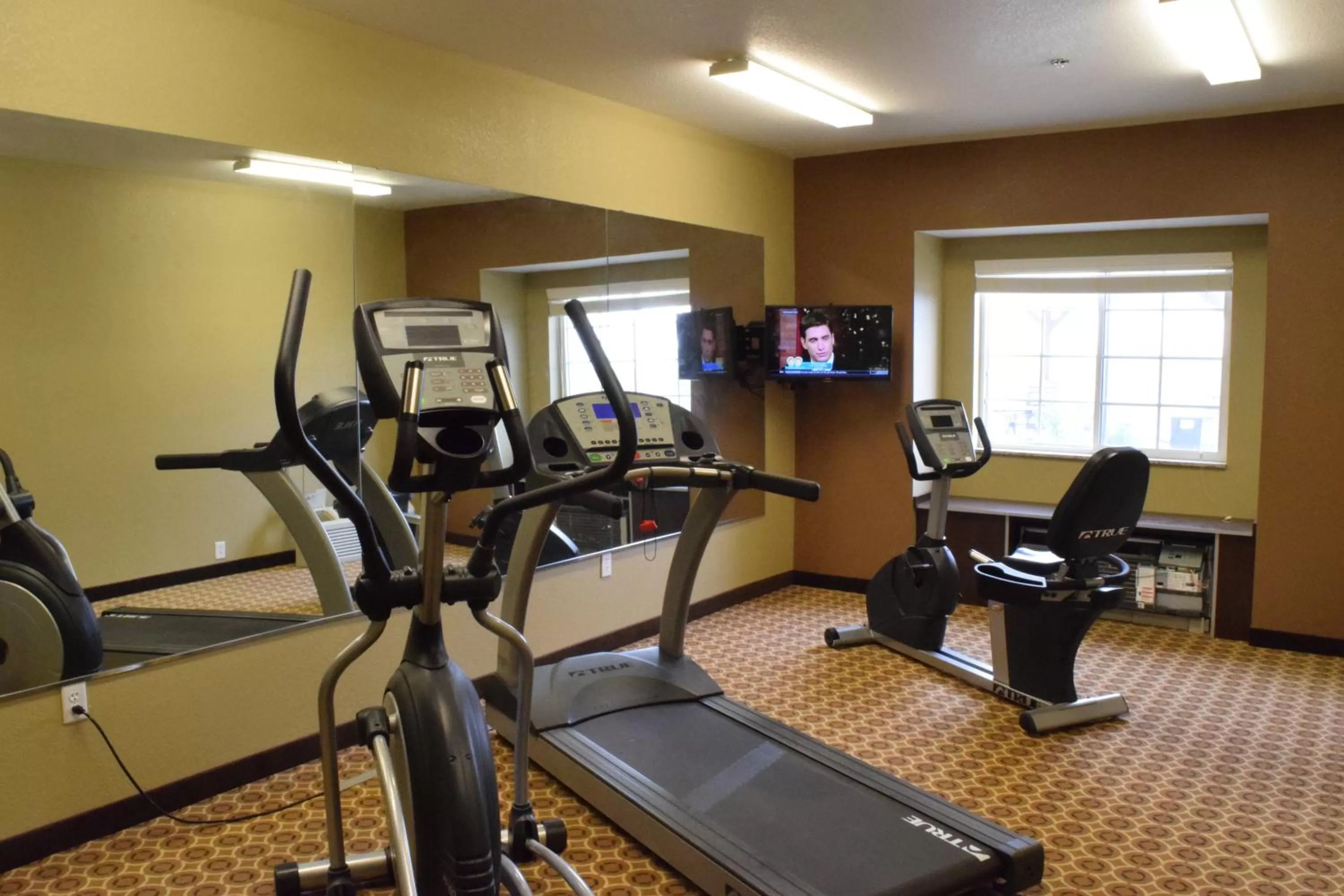 Fitness centre/facilities in Microtel Inn and Suites Pecos