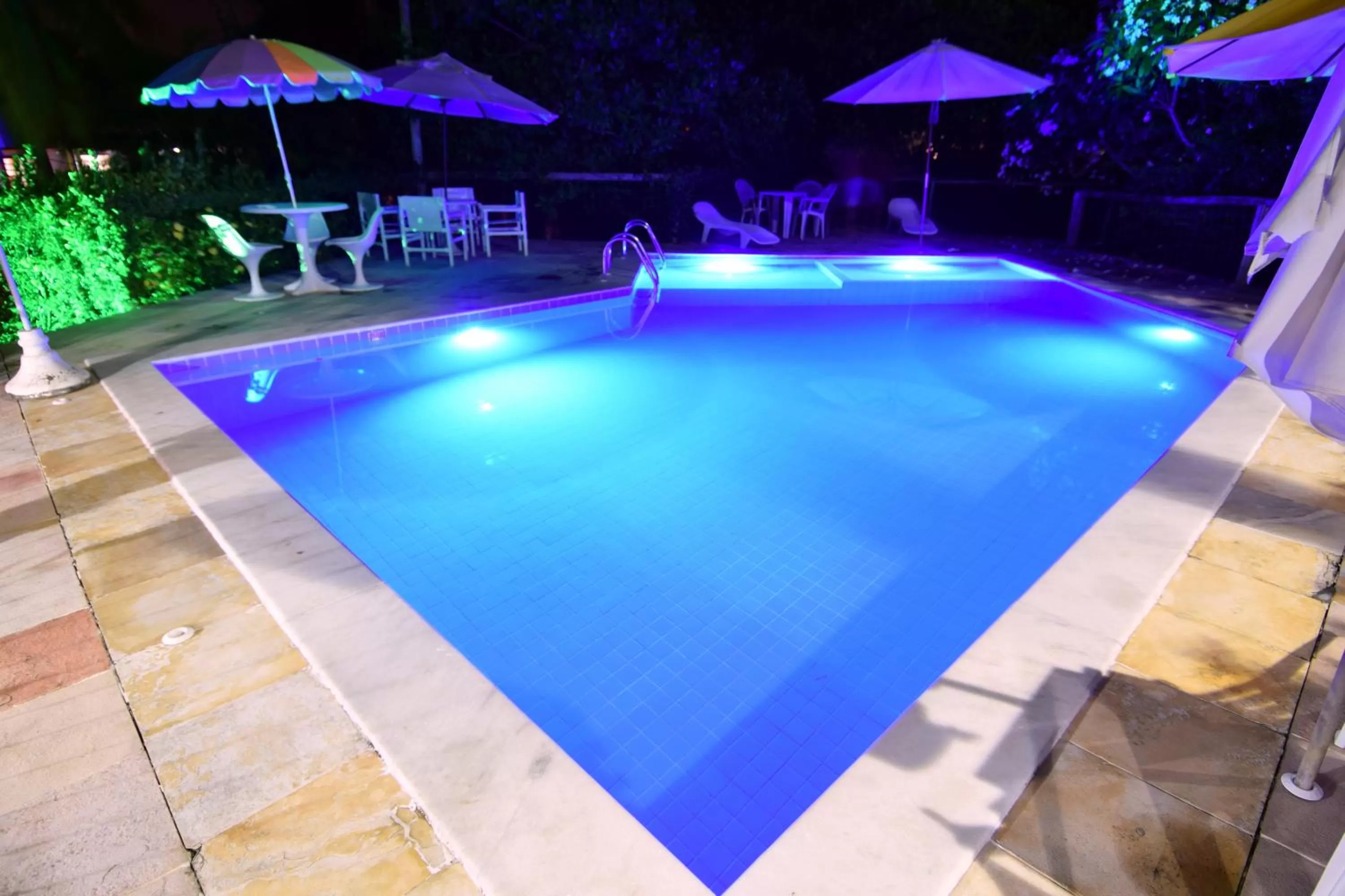 Night, Swimming Pool in Pousada Ipitanga IV