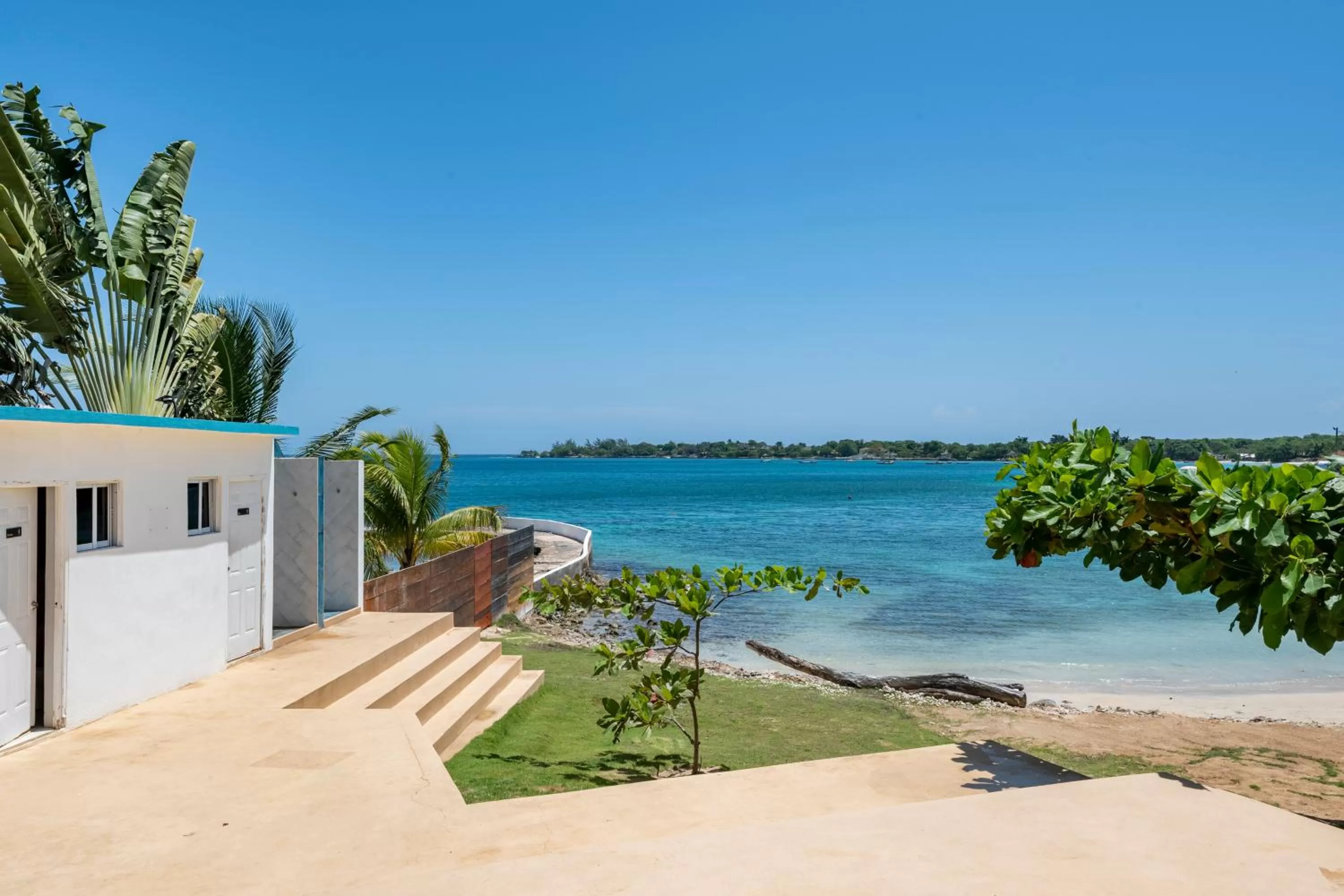 Beach in Luxe Beach Resort