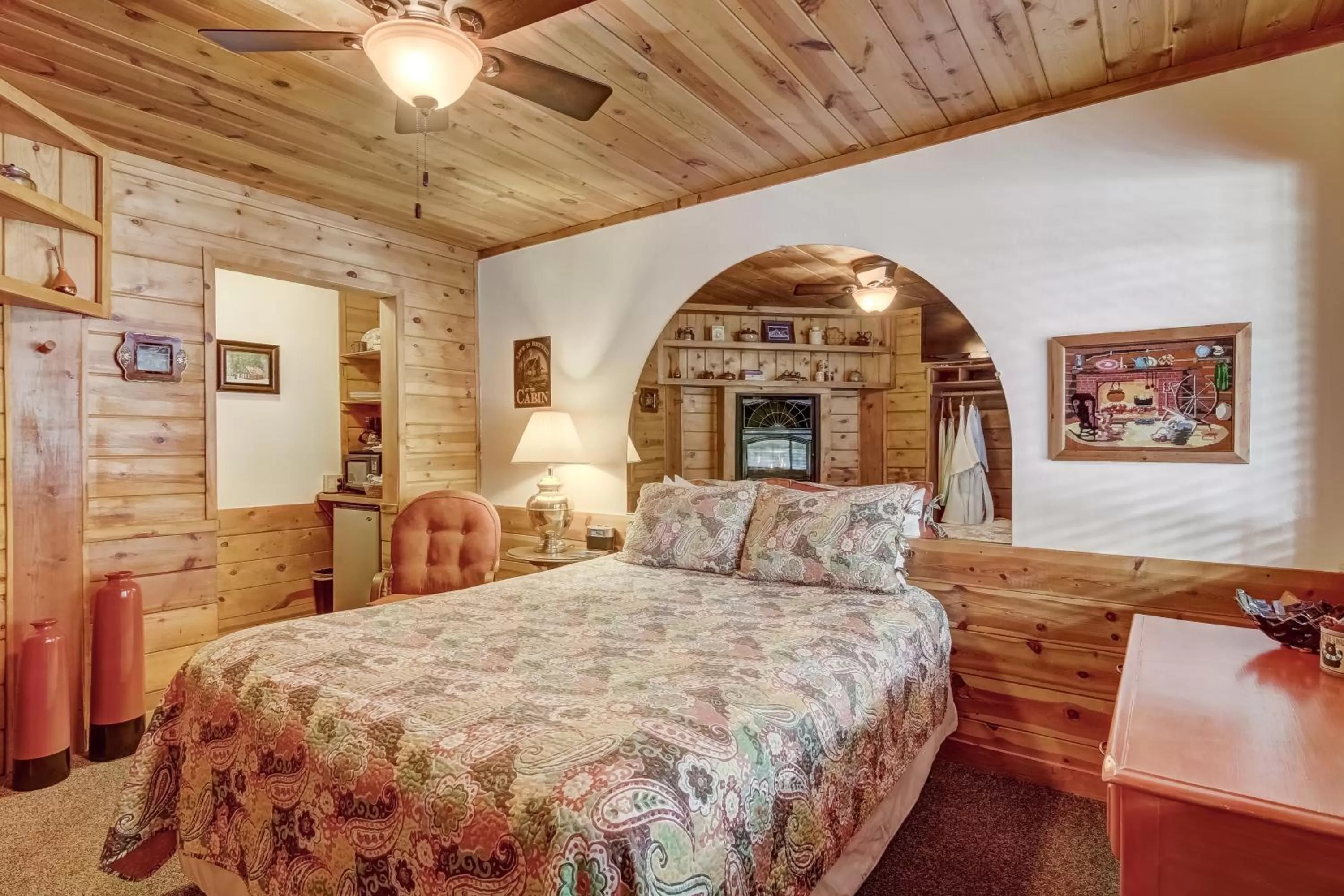 Bed in Heavenly Valley Lodge