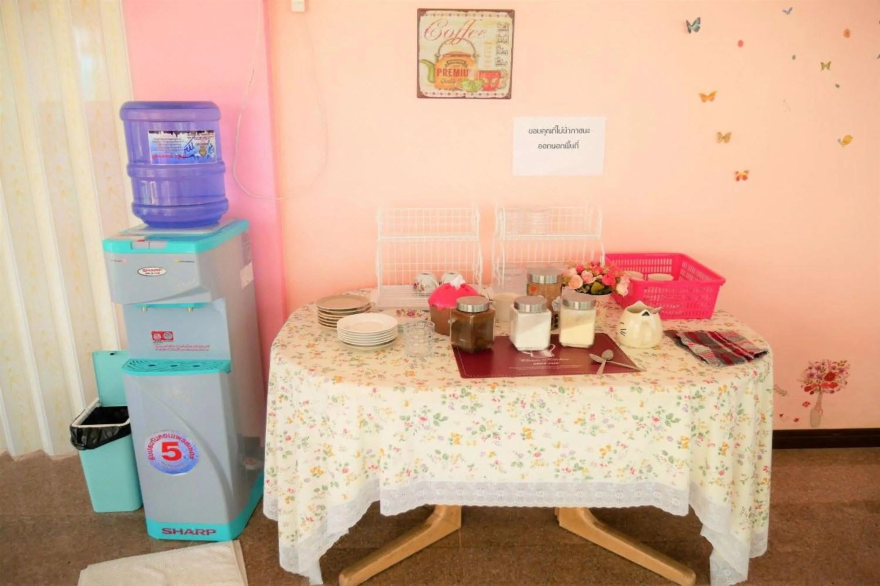 Restaurant/places to eat in TaLeKaew Resort SHA