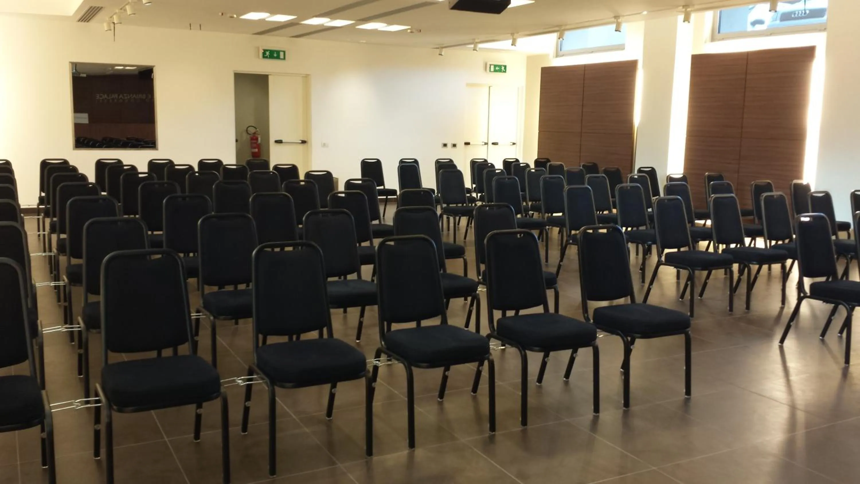 Business facilities in Best Western Plus Hotel Monza e Brianza Palace