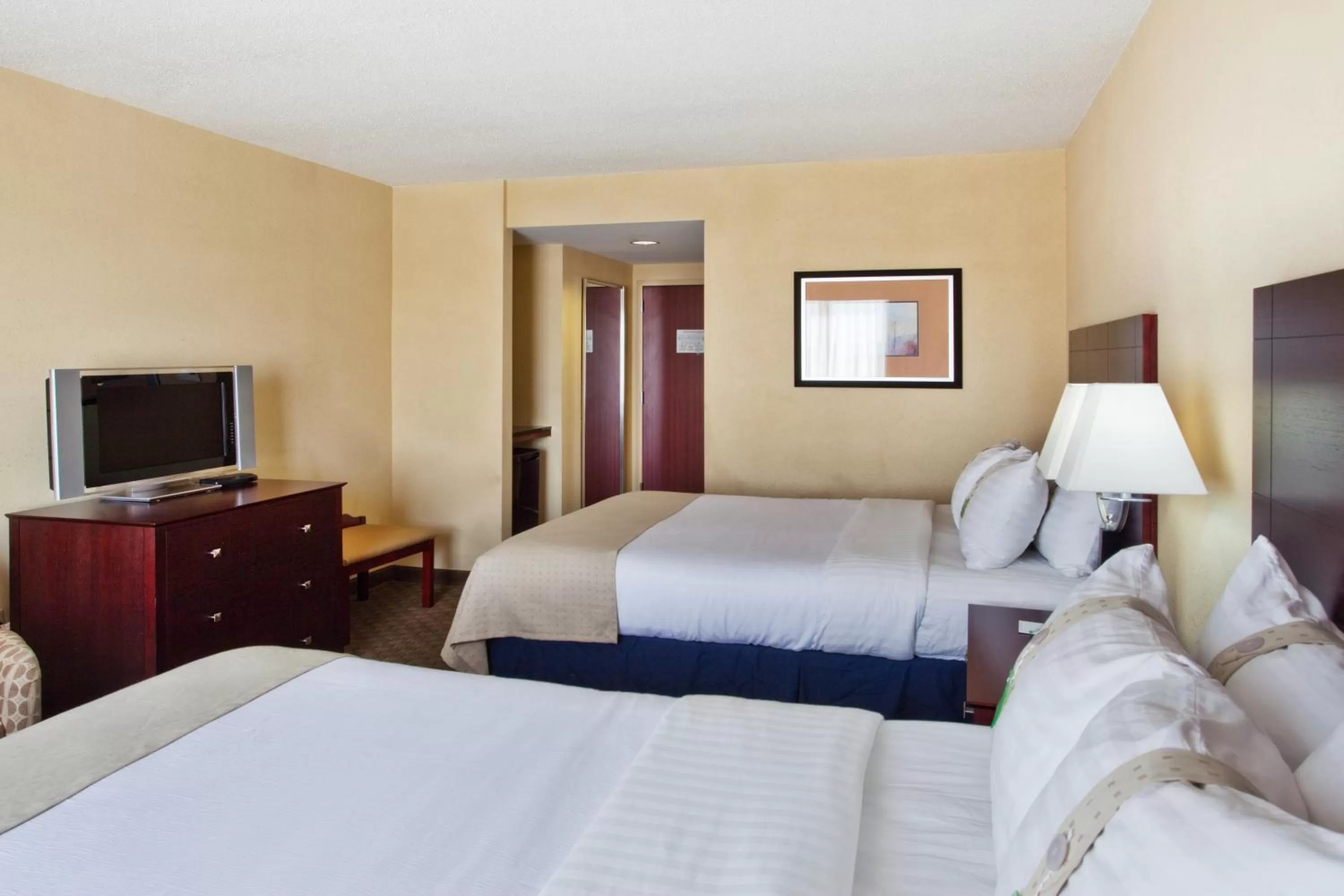 Bedroom, Bed in Holiday Inn Augusta West I-20 by IHG