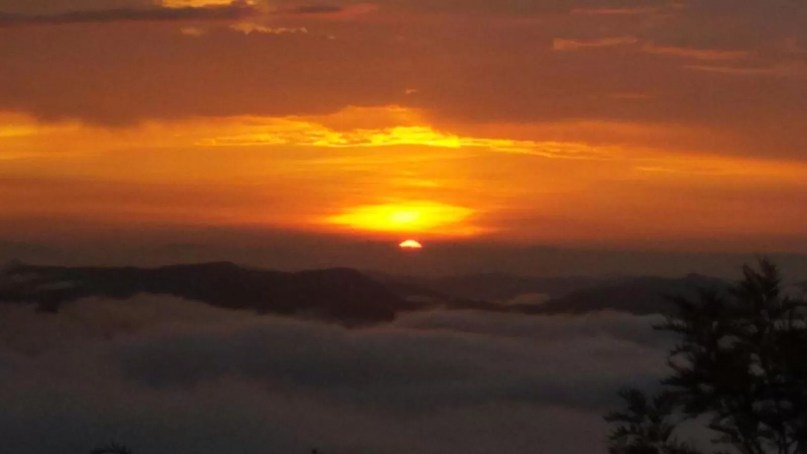 Other, Sunrise/Sunset in Greenwood Resort