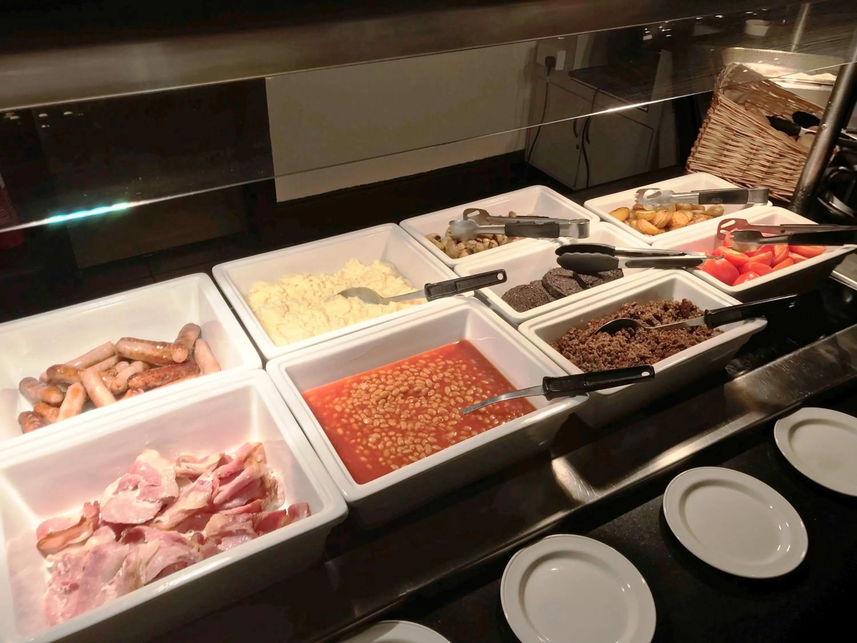 Breakfast in Ben Wyvis Hotel